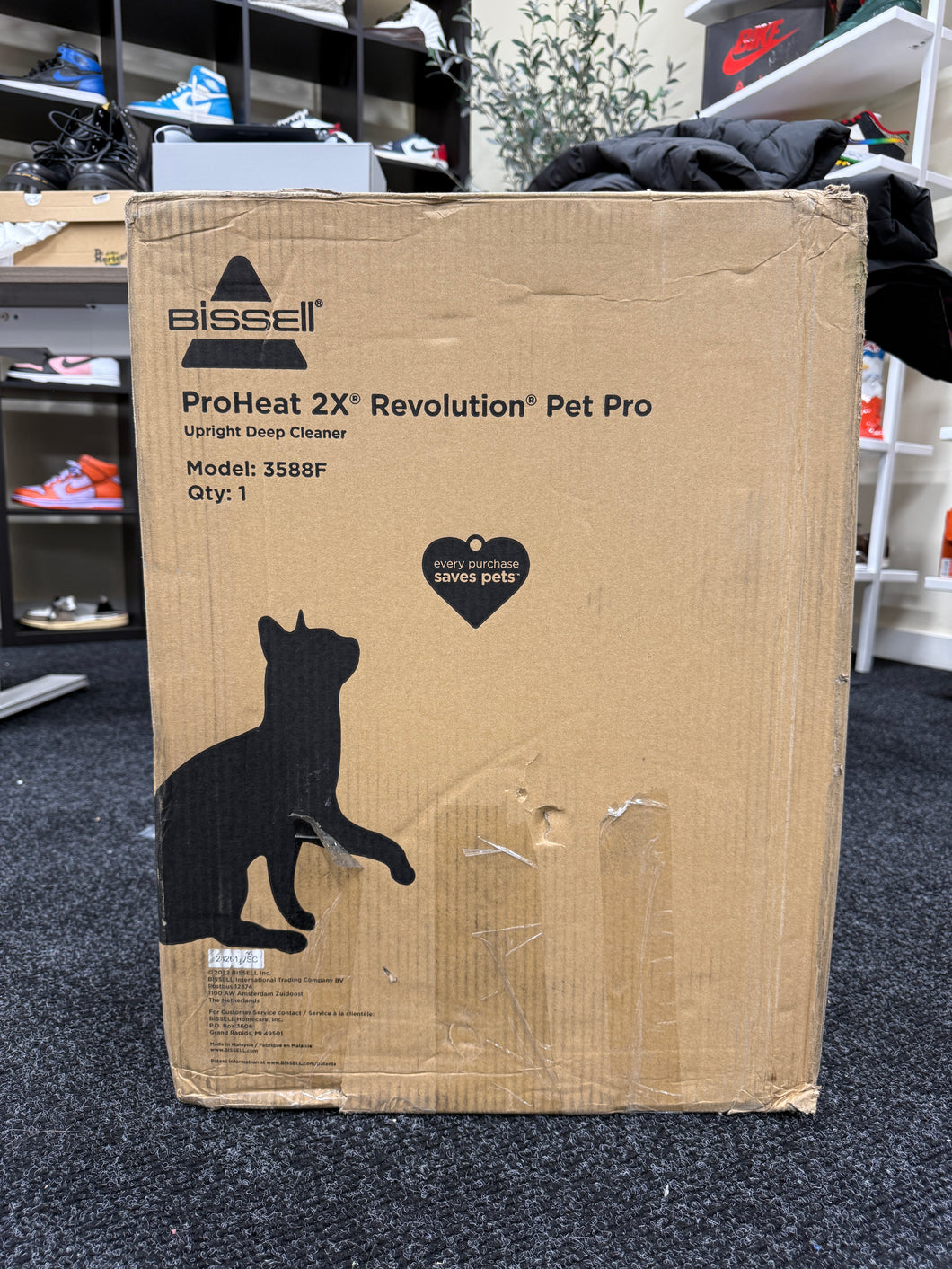 Bissell ProHeat 2X Revolution Pet Pro Plus Carpet Cleaner