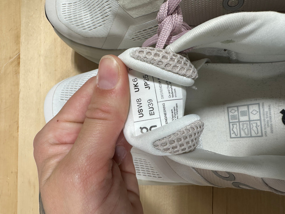 On Running Cloudrunner 2 Wide Ivory Mauve Pink 3WE10342264 Women's Size 8 US