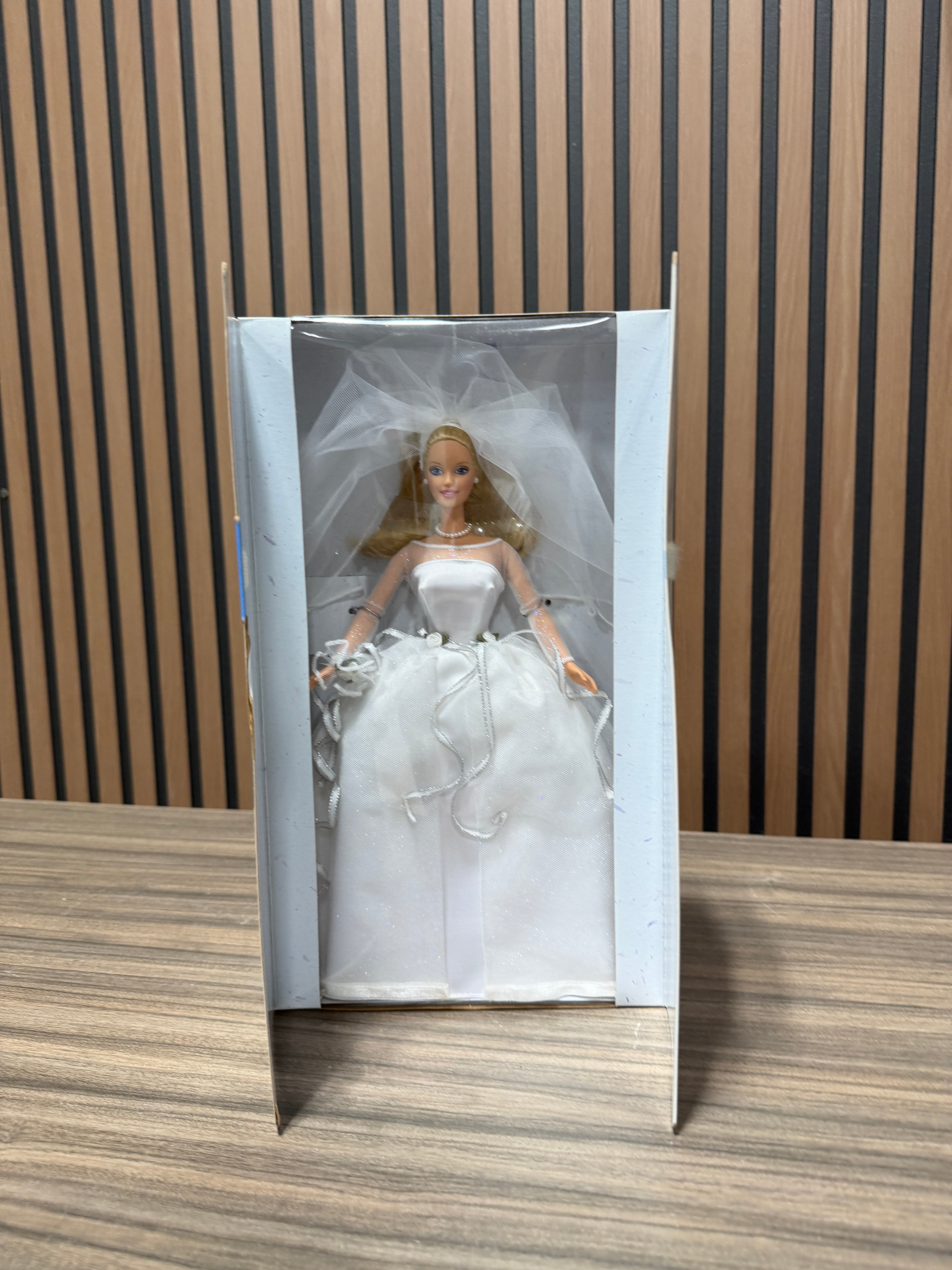 Blushing Bride Barbie Doll 1999 Mattel 26074 NEW