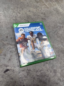 College Football 25 Standard Edition - Xbox Series X