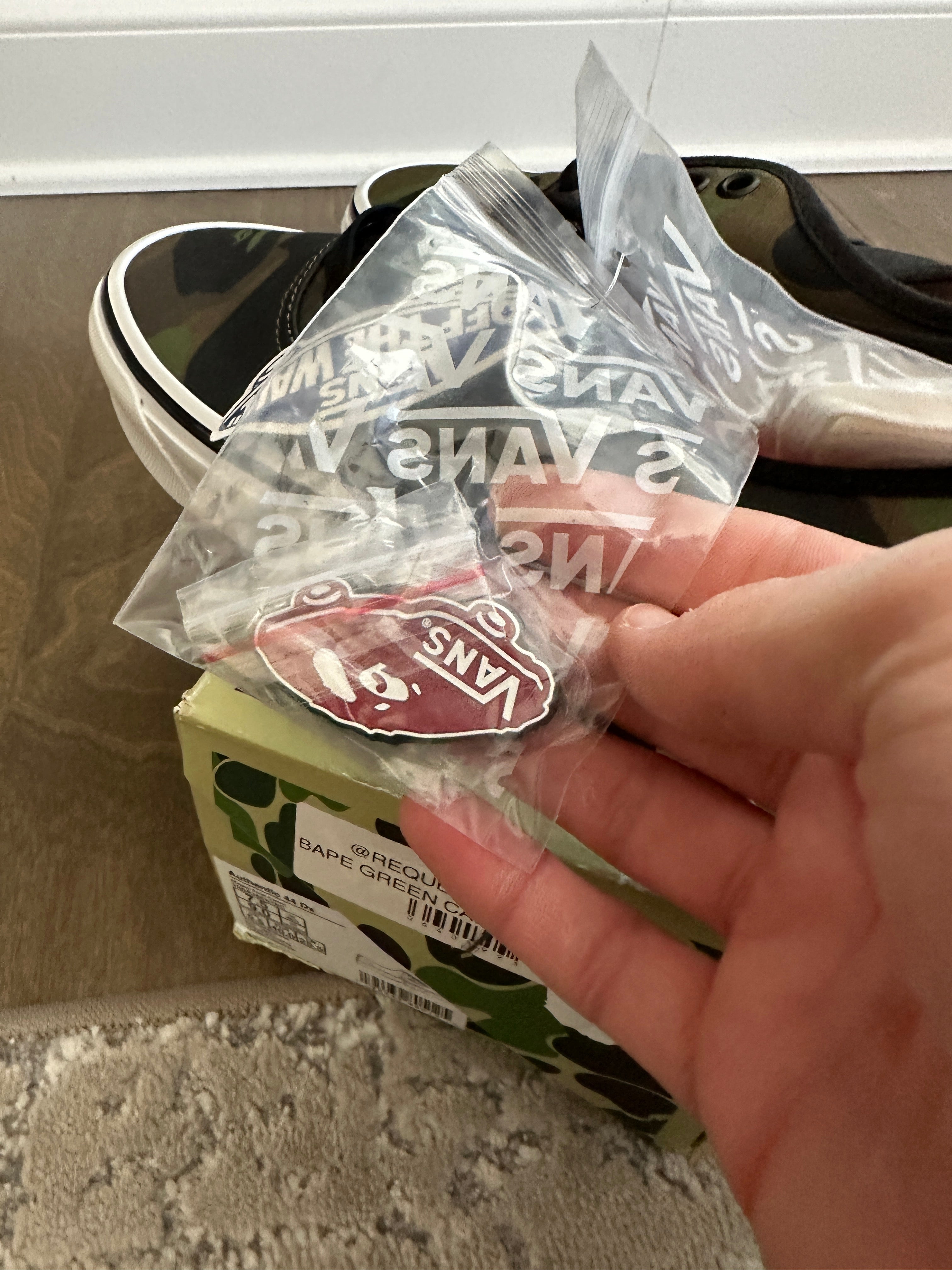 Vans Authentic 44 DX Bape 1st Camo Sz M7.5 W9