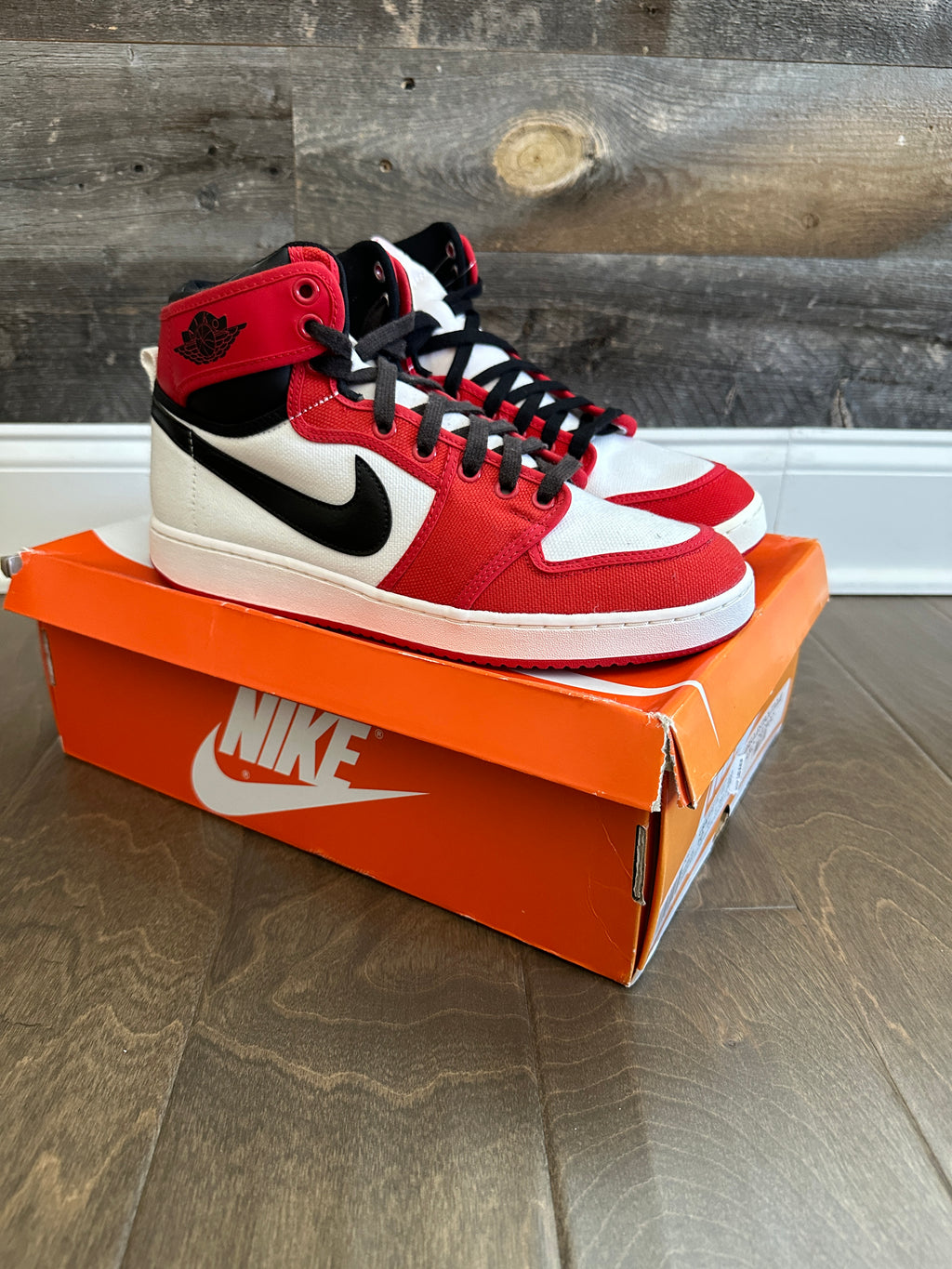 Jordan 1 Retro AJKO Chicago (2021) Sz 10