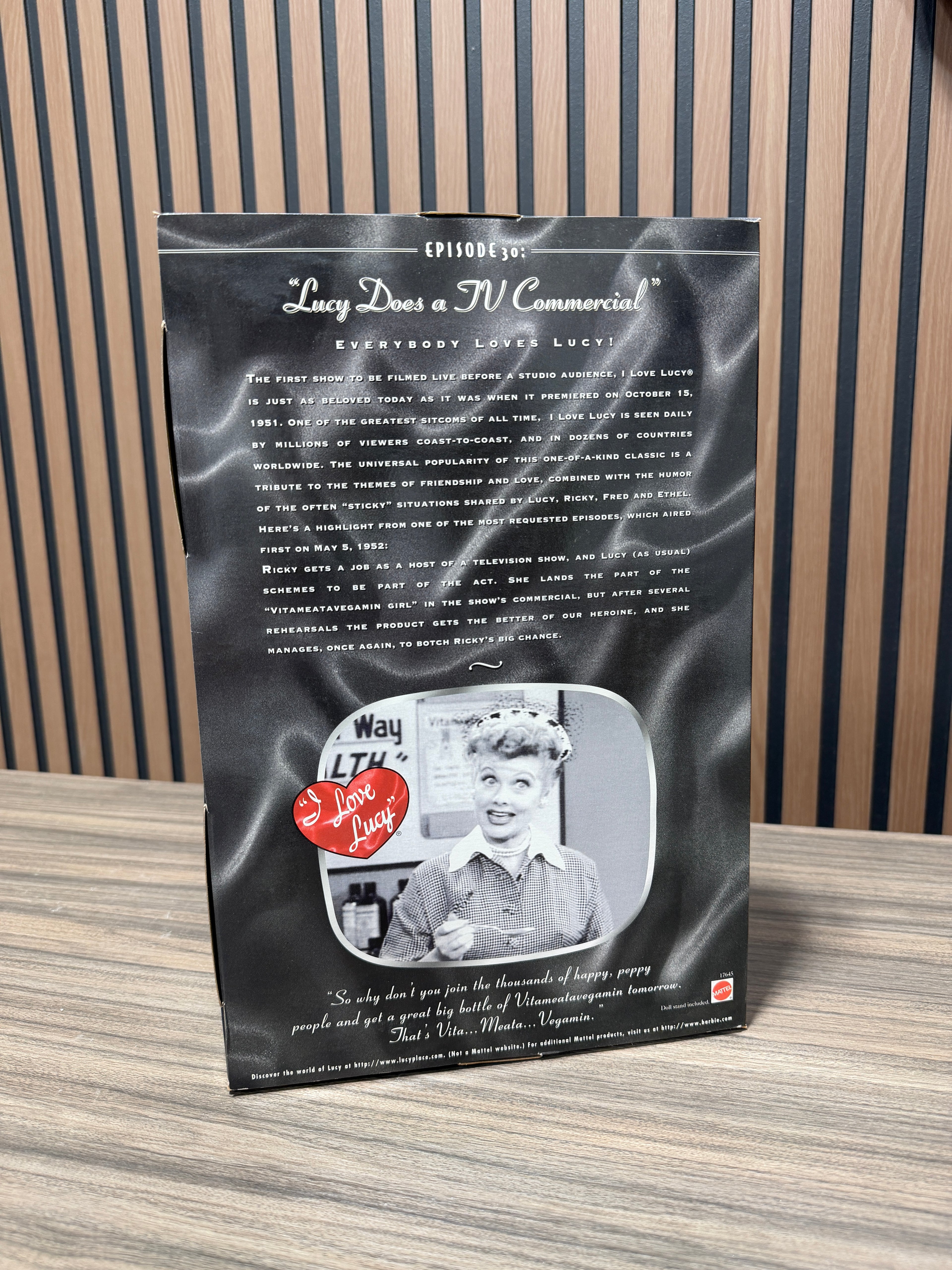 I Love Lucy Doll Lucy Does a TV Commercial Collector Edition 1997 Mattel