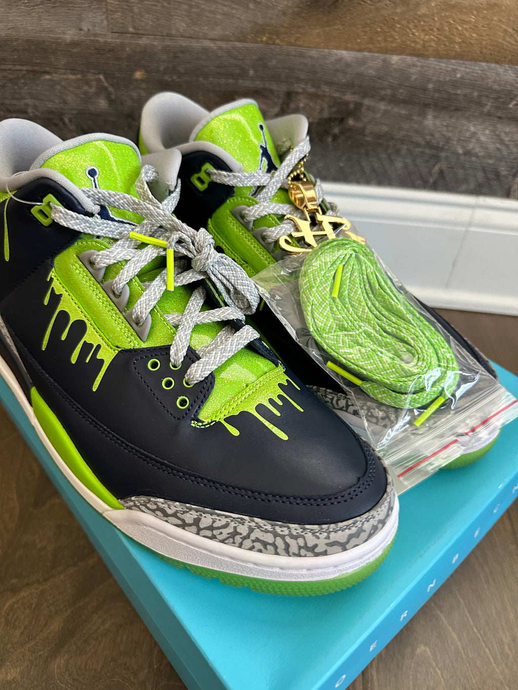 Jordan 3 Retro Doernbecher Hugo Sz 11.5