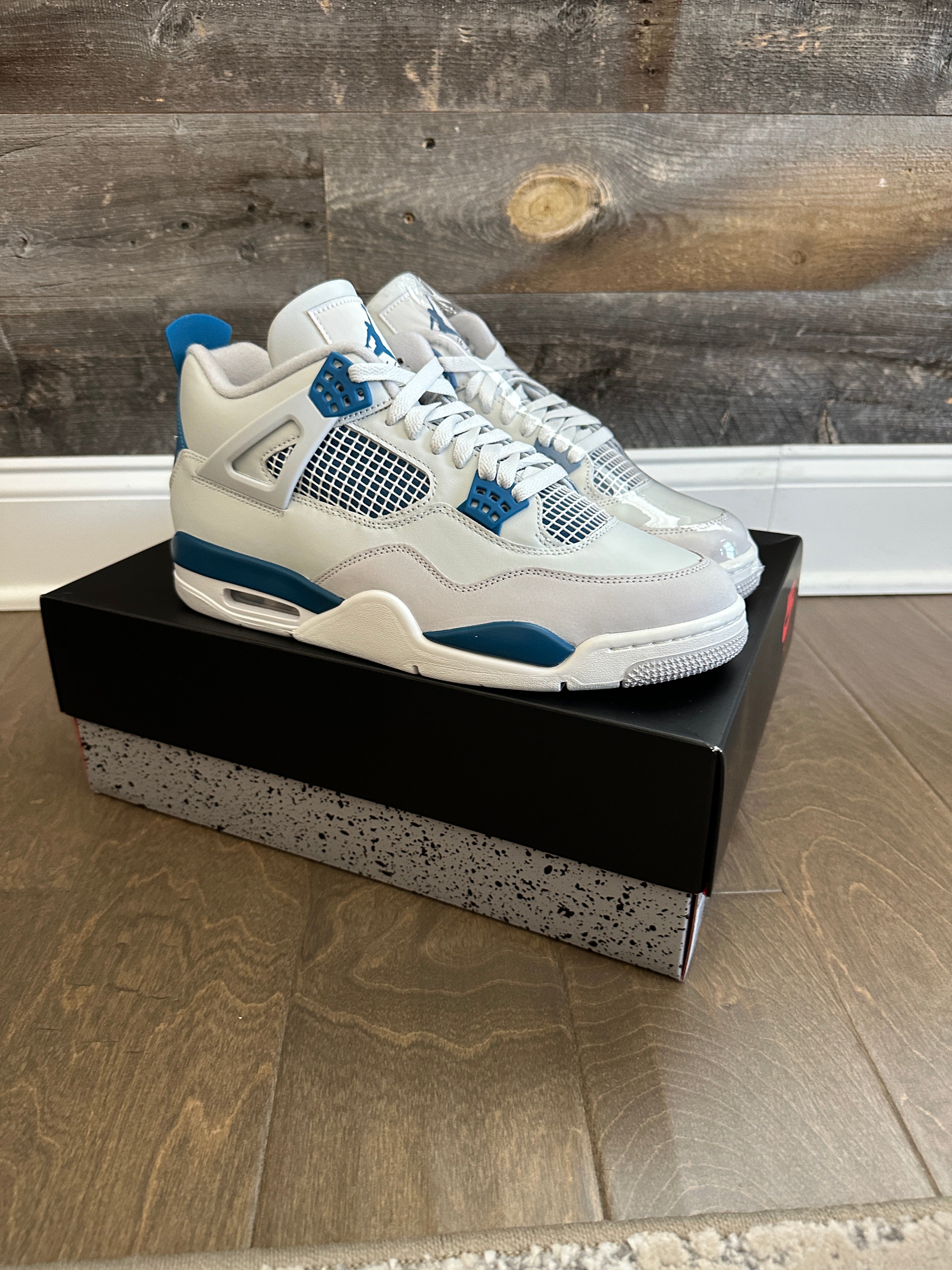 Jordan 4 Retro Military Blue (2024) Sz 11.5