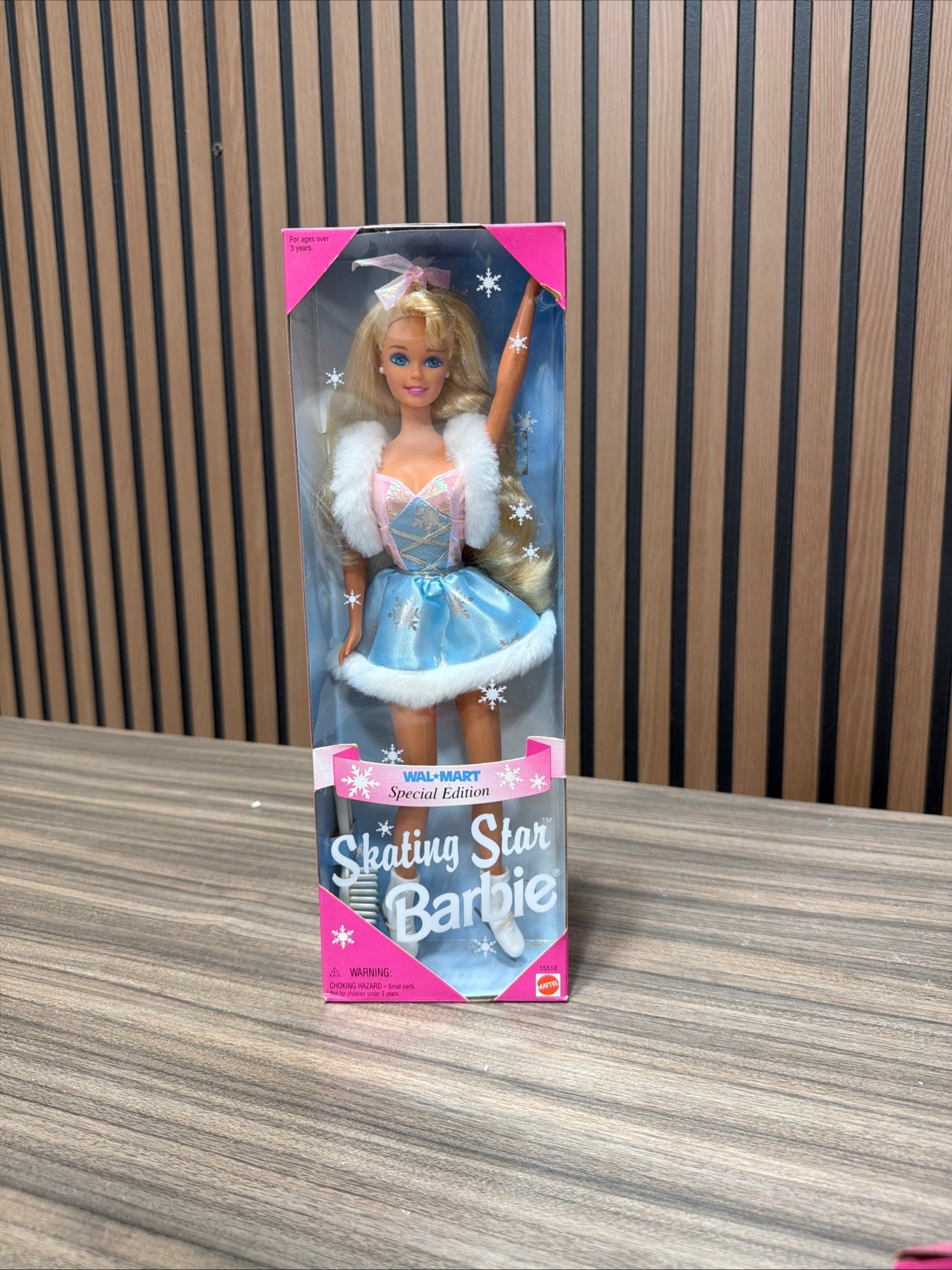 1995 Skating Star Barbie Doll Wal-Mart Special Edition Mattel 15510
