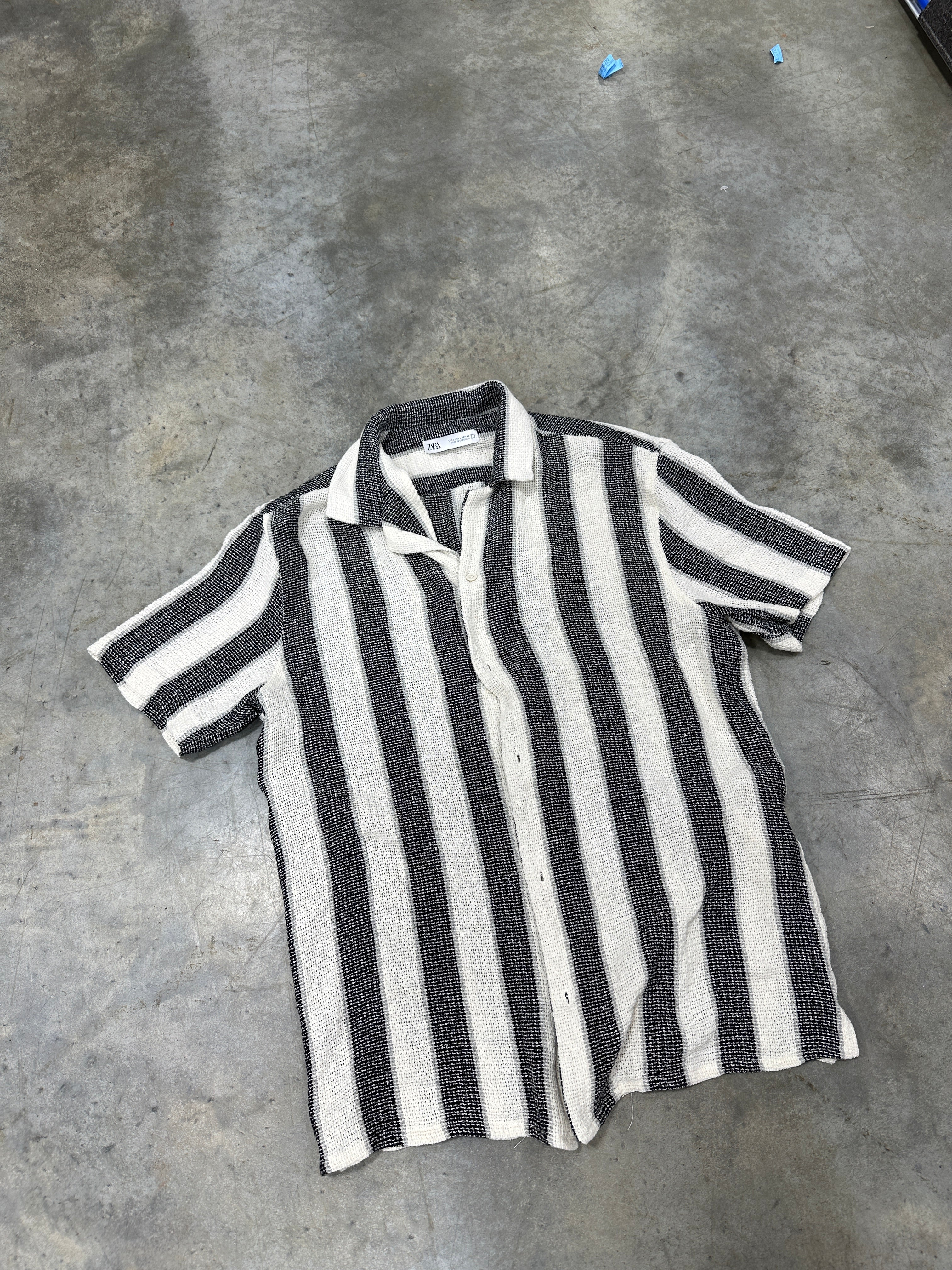 Zara Button Down Sz L