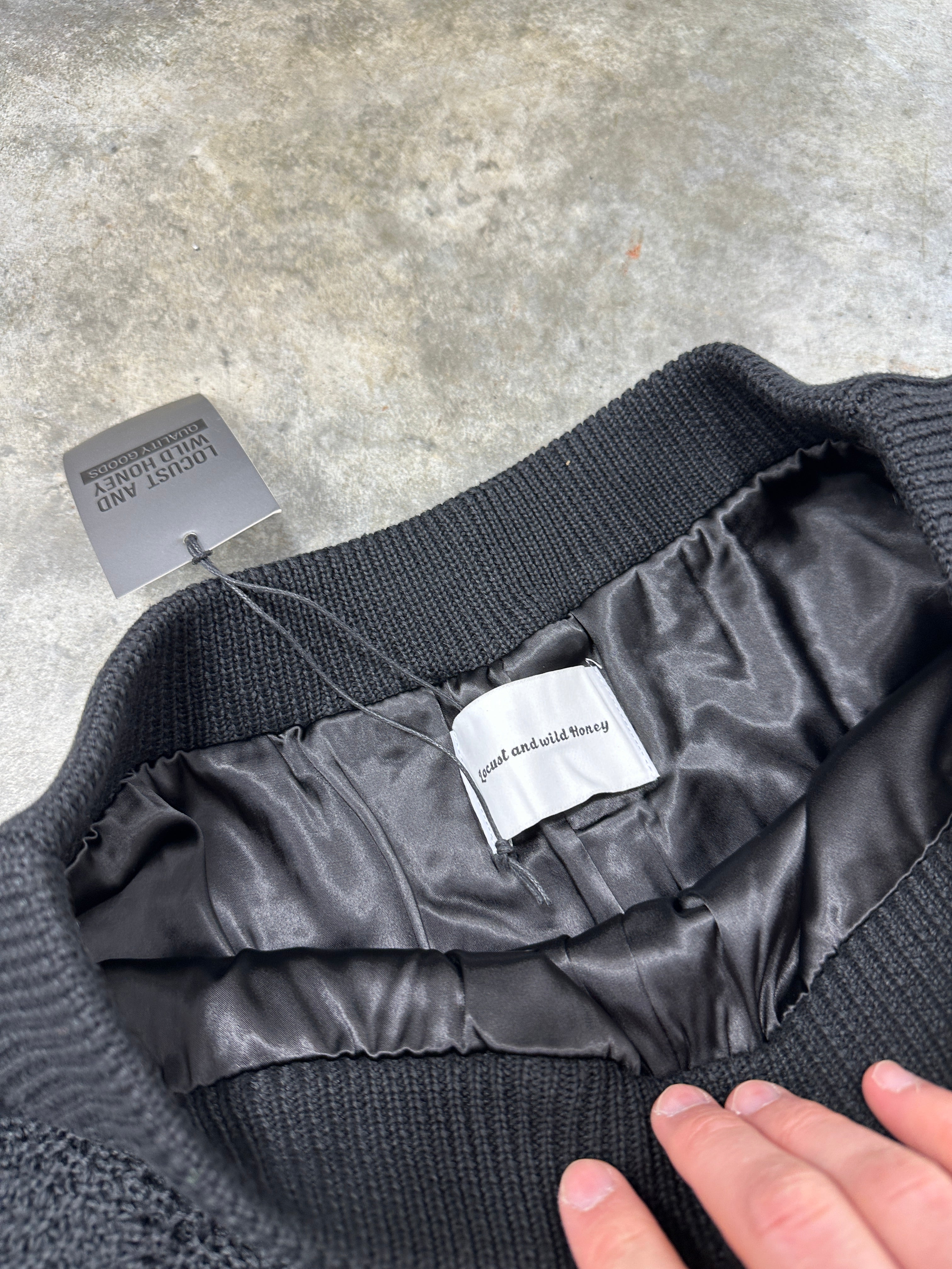 LWH Knitted Shorts Sz M (black and white)