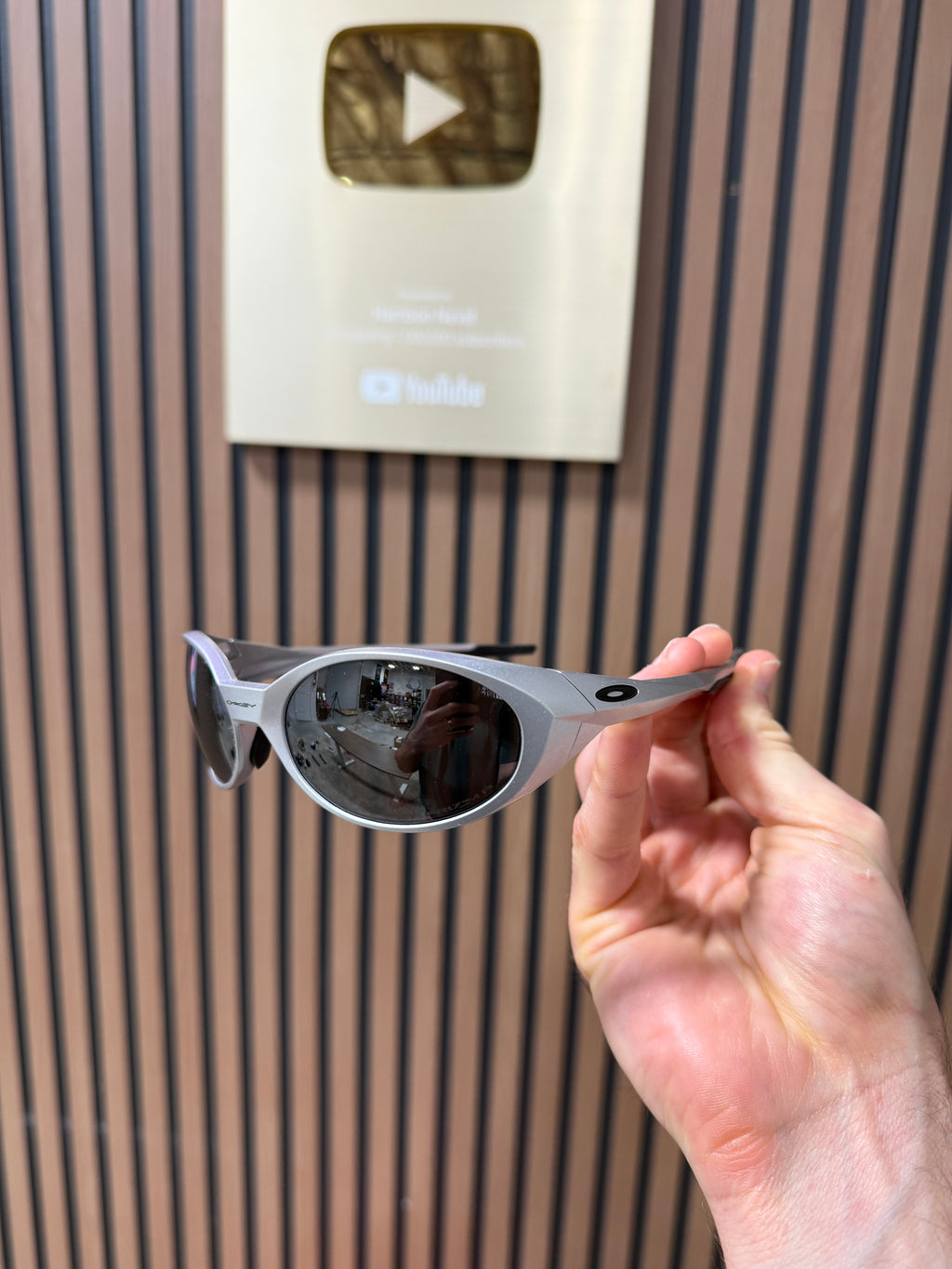 OAKLEY Silver Eye Jacket Redux Sunglasses Small scratch