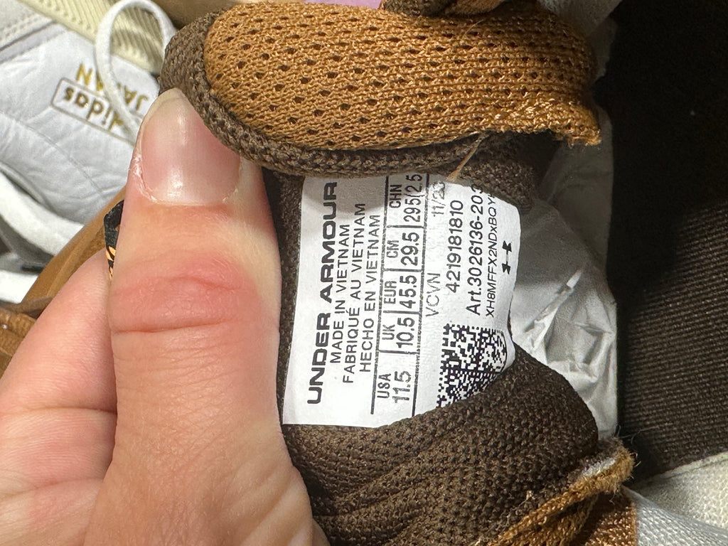 Under Armour Charged Maven Trail Running Shoes Coyote Brown Men's Size 11.5 3026136-203
