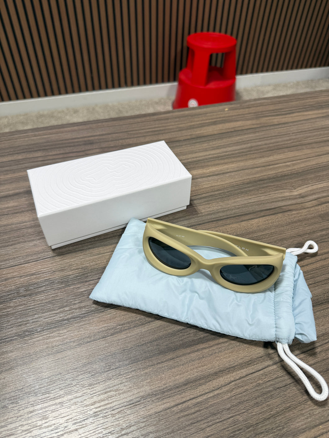 Skylrk Sunglasses Tan