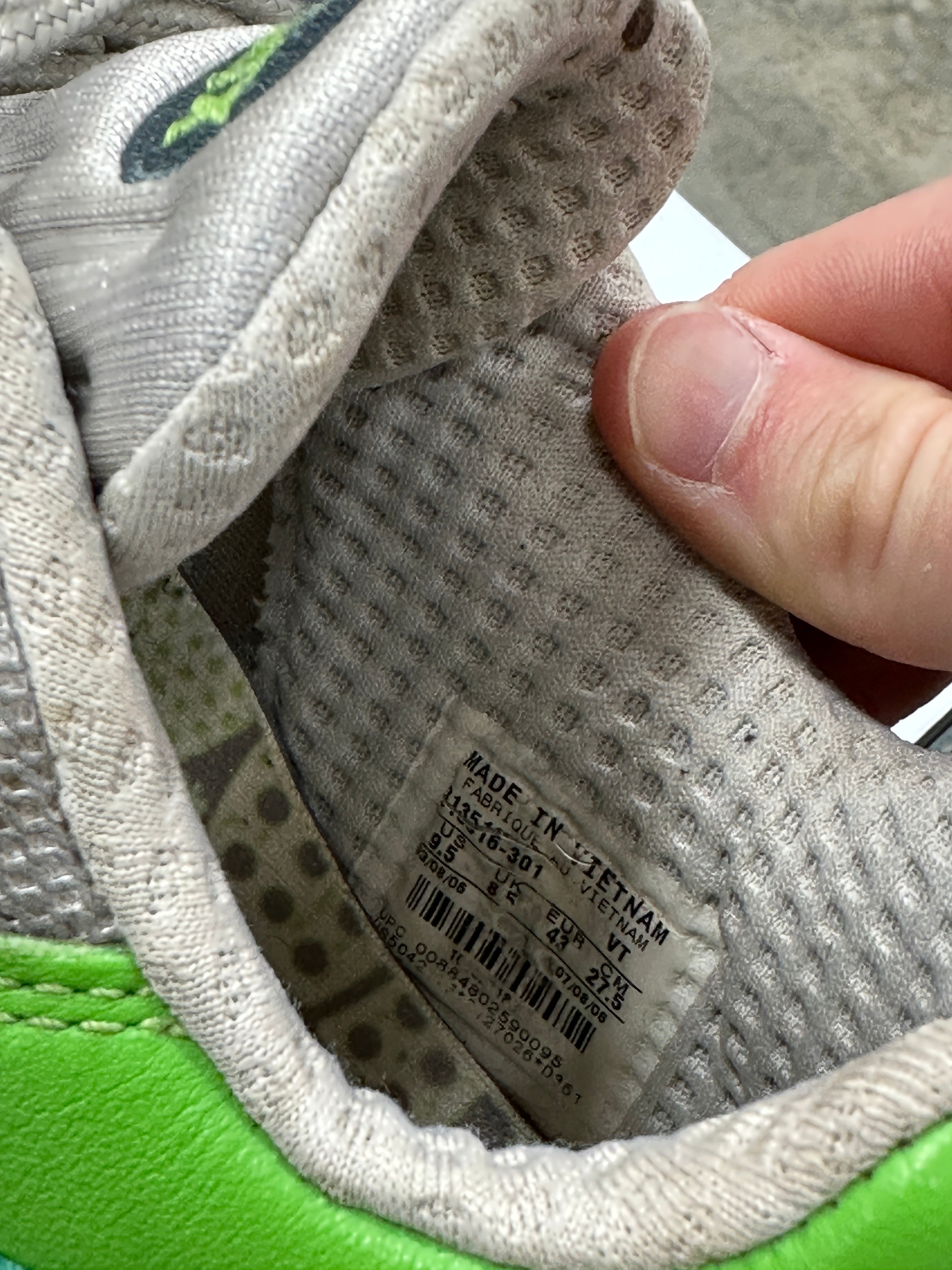 Nike Air Max 95 (BAD SHAPE) Sz 9.5