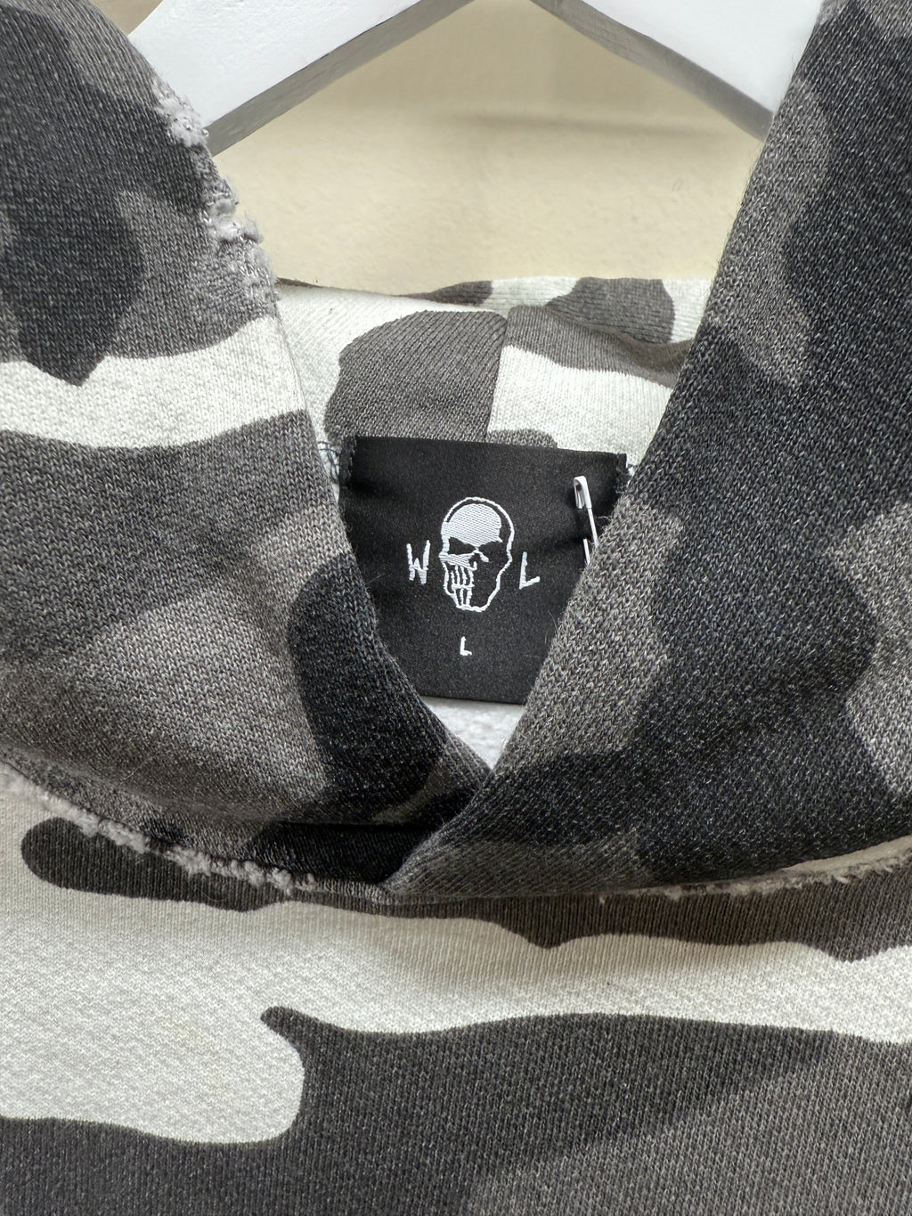 Warren Lotas Hoodie Sz L