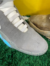Load image into Gallery viewer, Nike Mag Sz 11 From Whistlin Diesel
