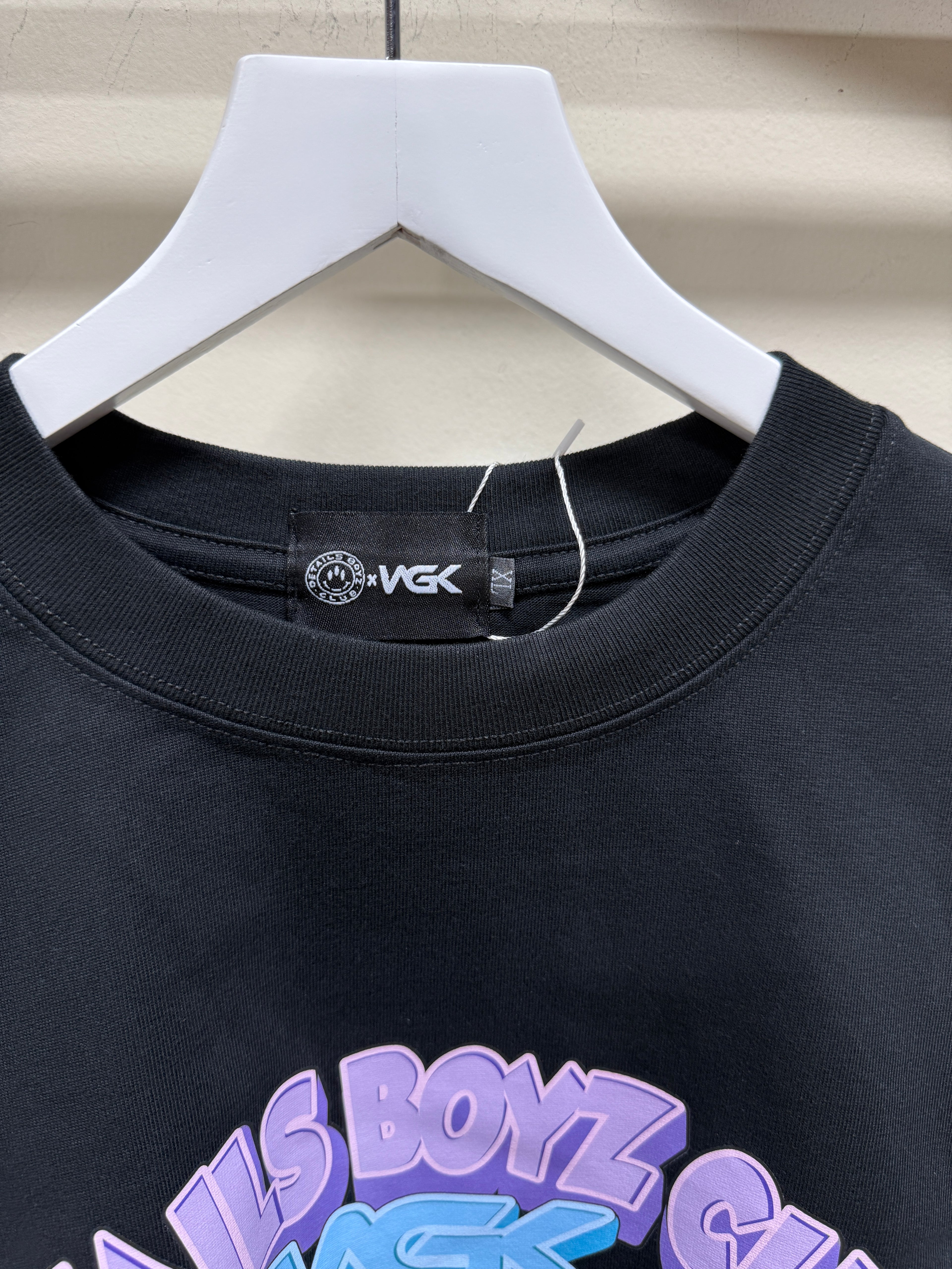 We Got Kicks x Details Boyz Club T-Shirt Sz XL Without Box