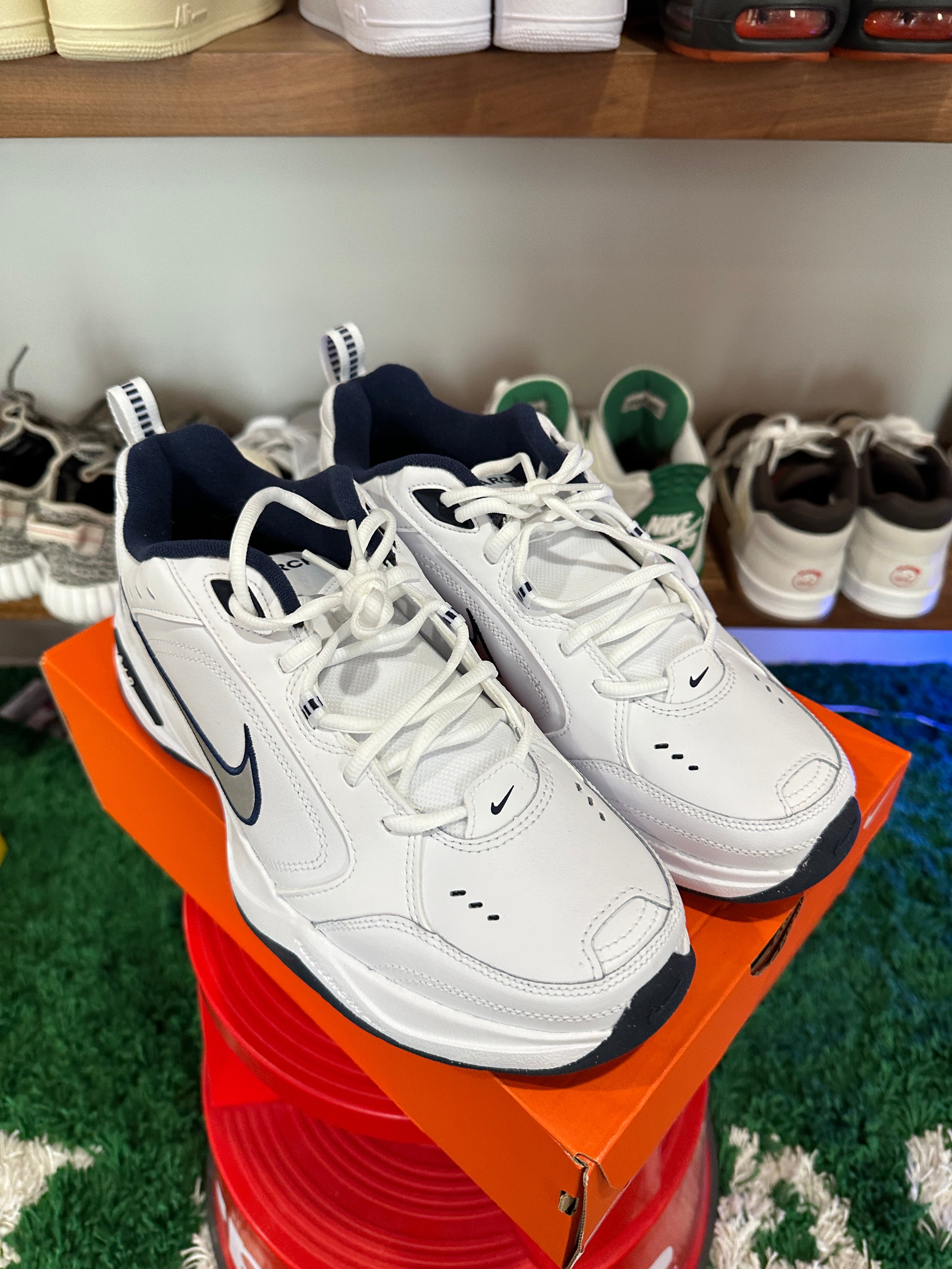 Nike Air Monarch Sz 11.5