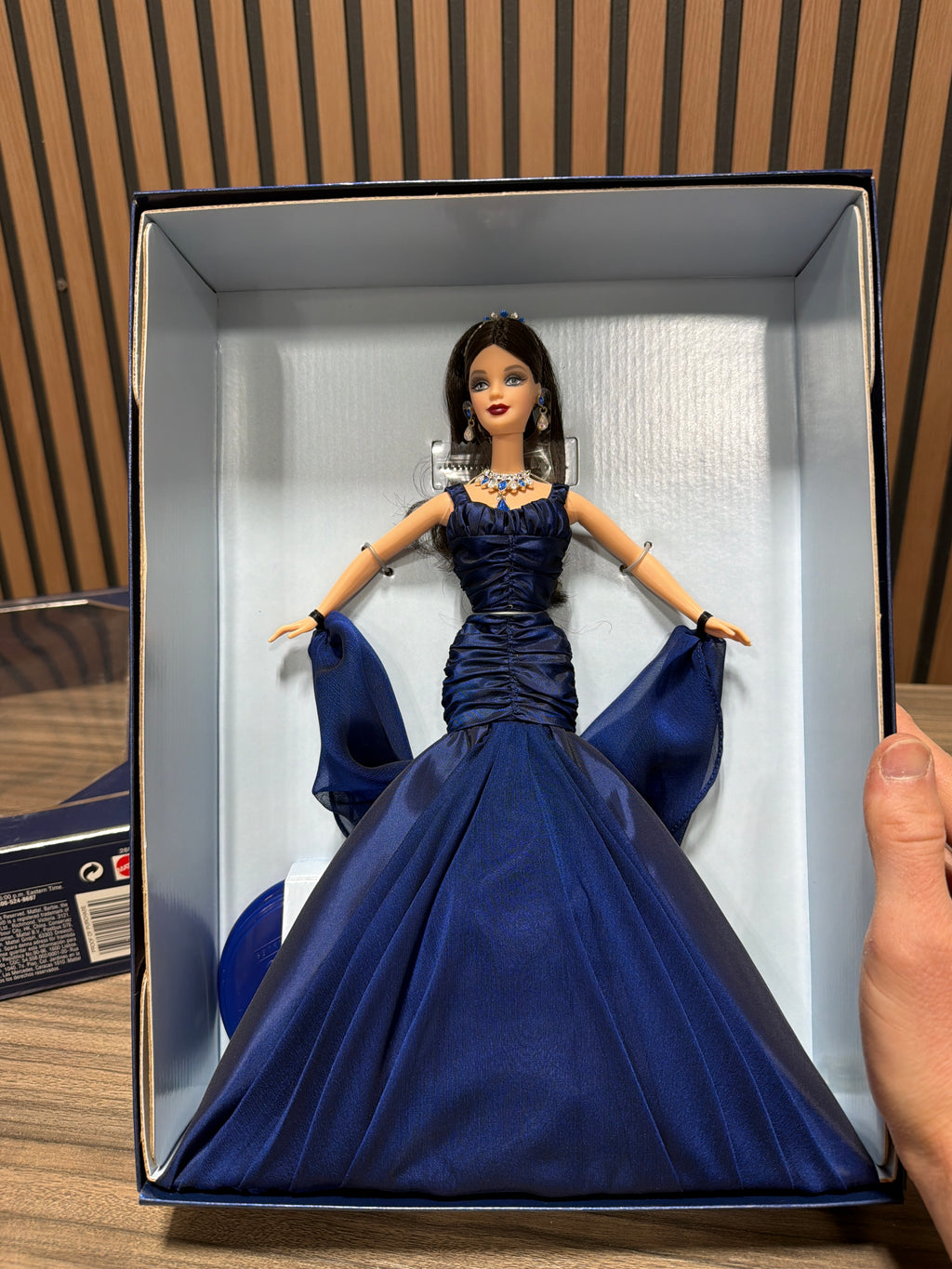 Queen of Sapphires Barbie Doll Royal Jewels Collection 2000 Mattel 26926