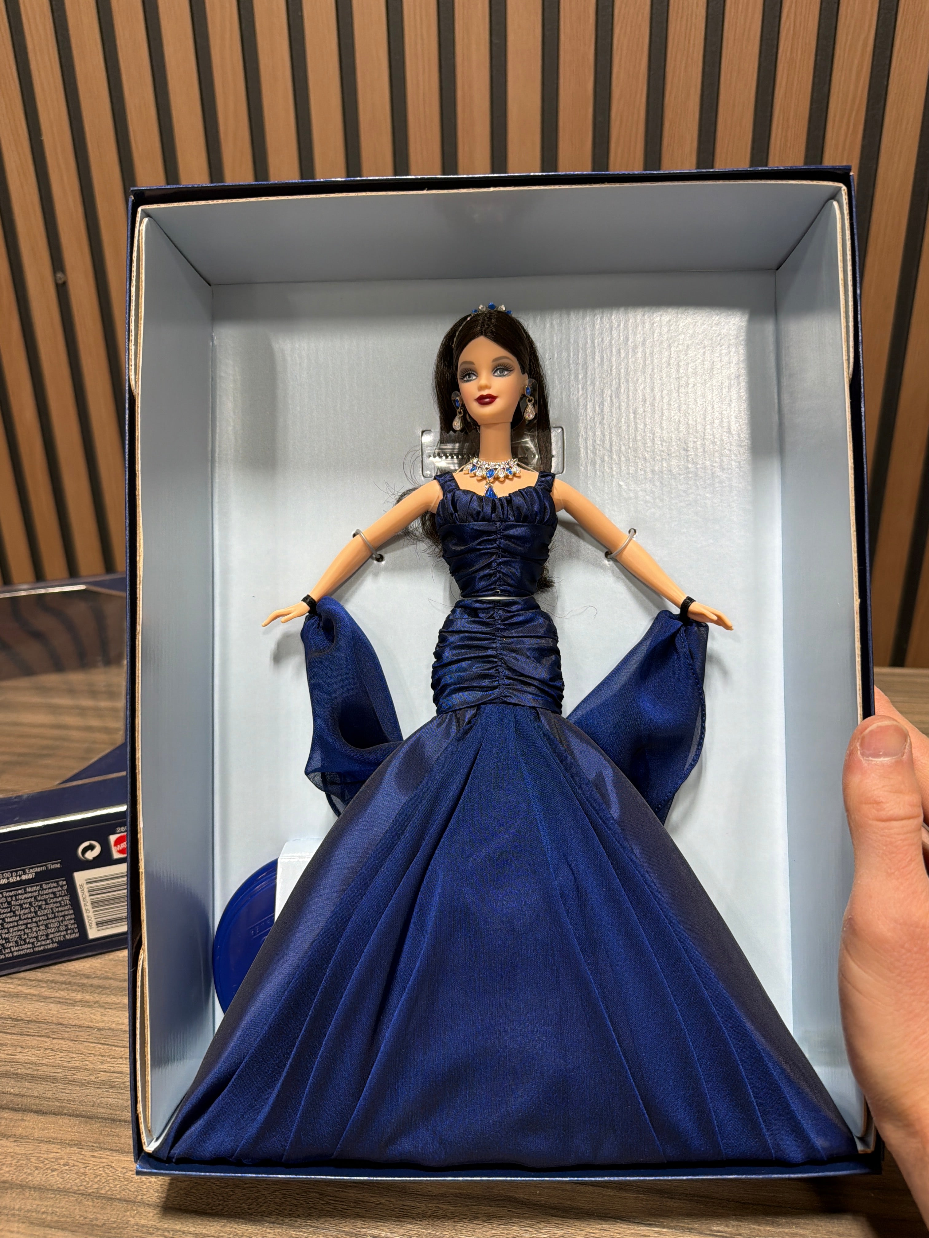 Queen of Sapphires Barbie Doll Royal Jewels Collection 2000 Mattel 26926