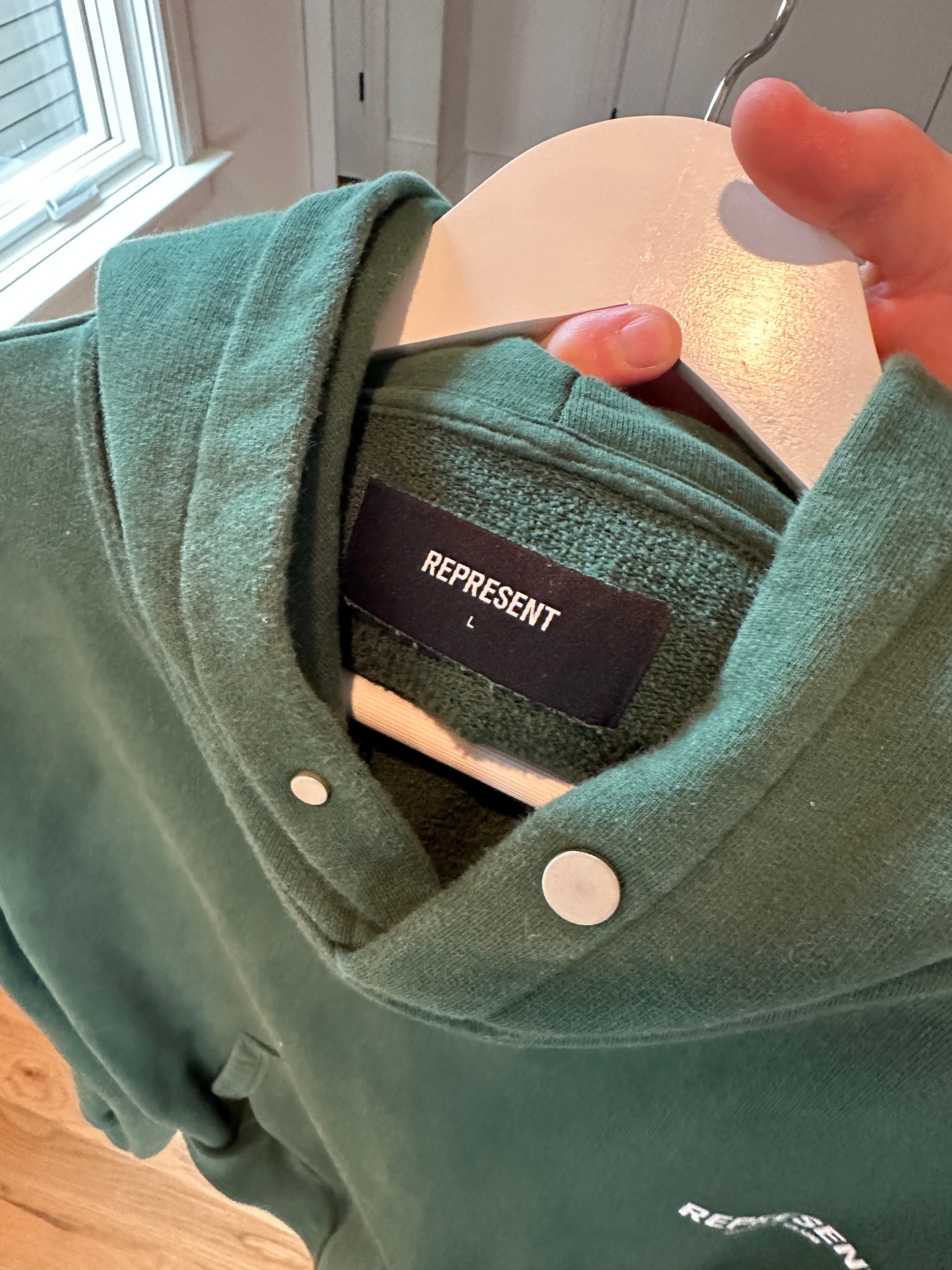 Represent Owners Club Hoodie Sz L