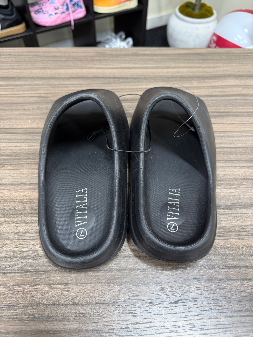 Vitalia Slides Sz 7