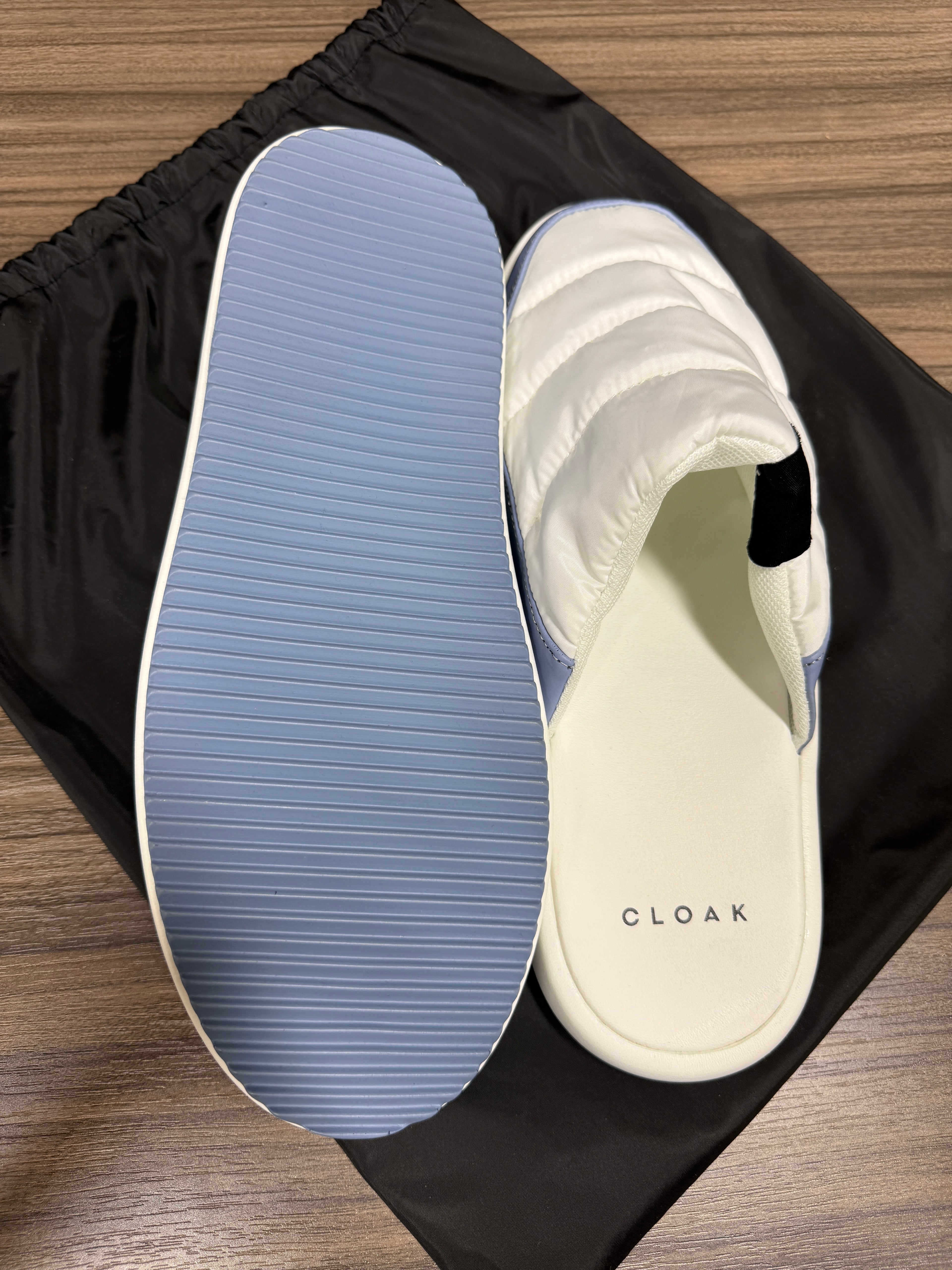 Cloak Slides Sz 11