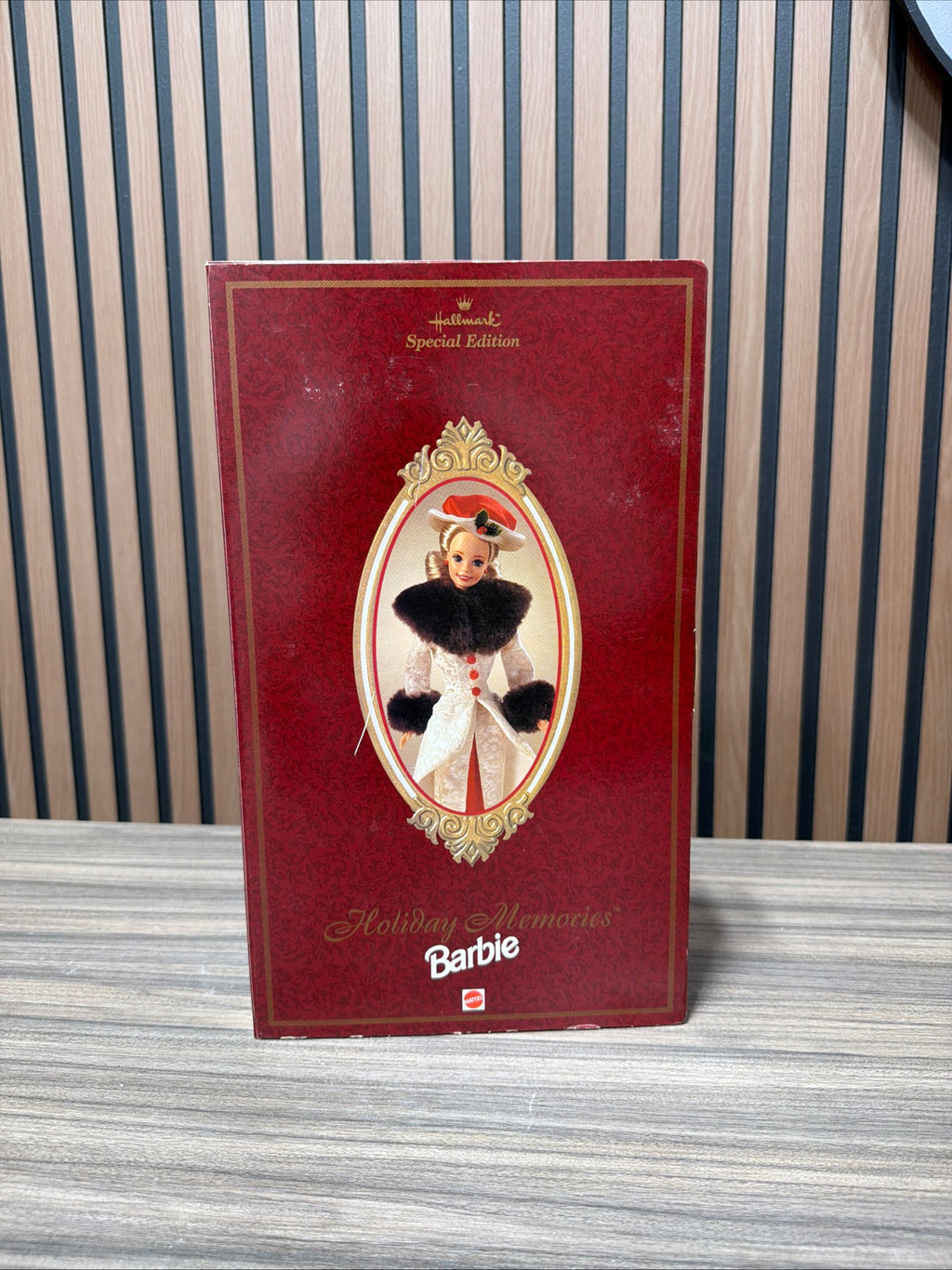 Holiday Memories Barbie Doll Hallmark Special Edition 1995 Mattel 14106