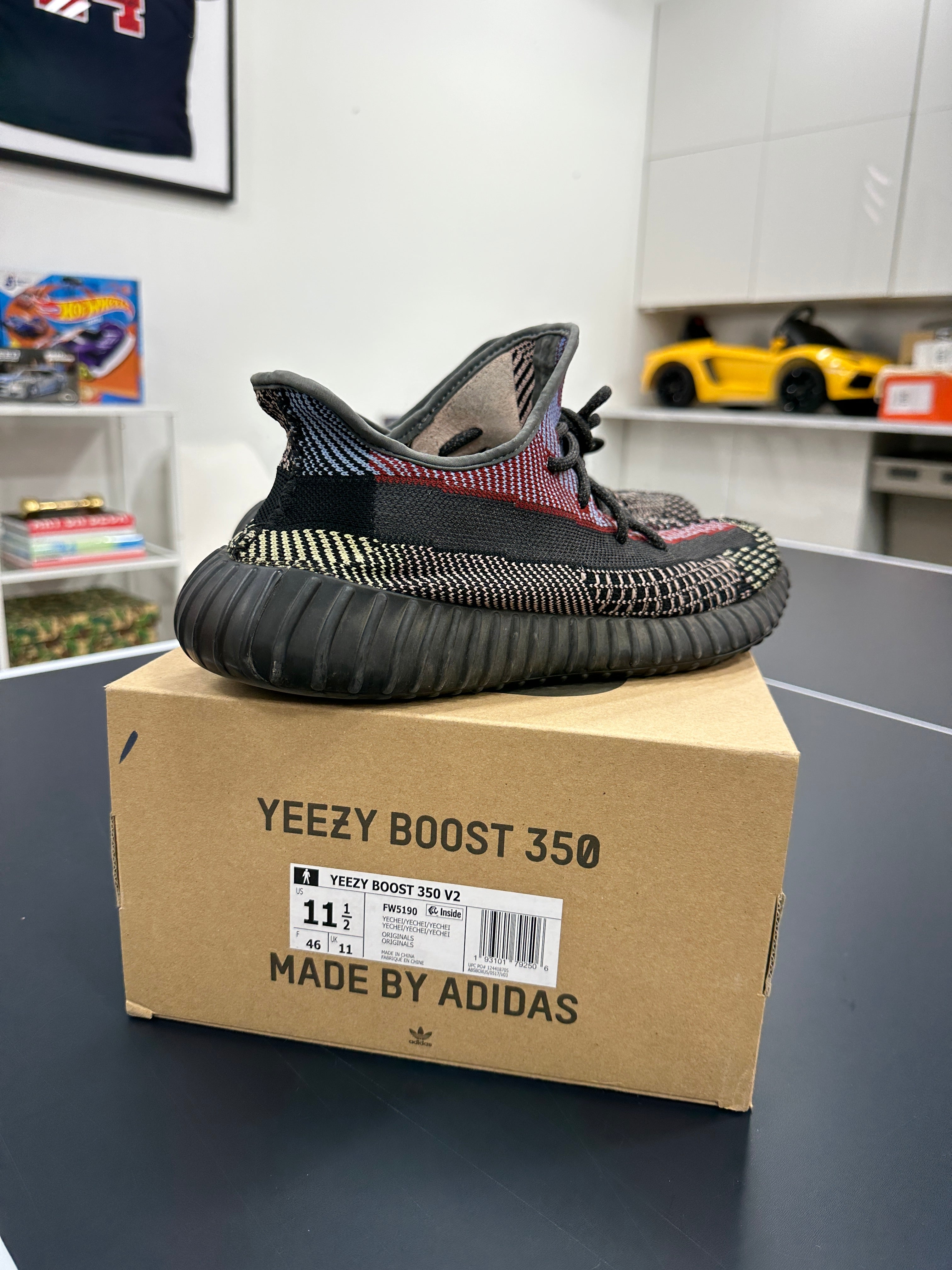 Yeezy 350 V2 Yechei Sz 11.5