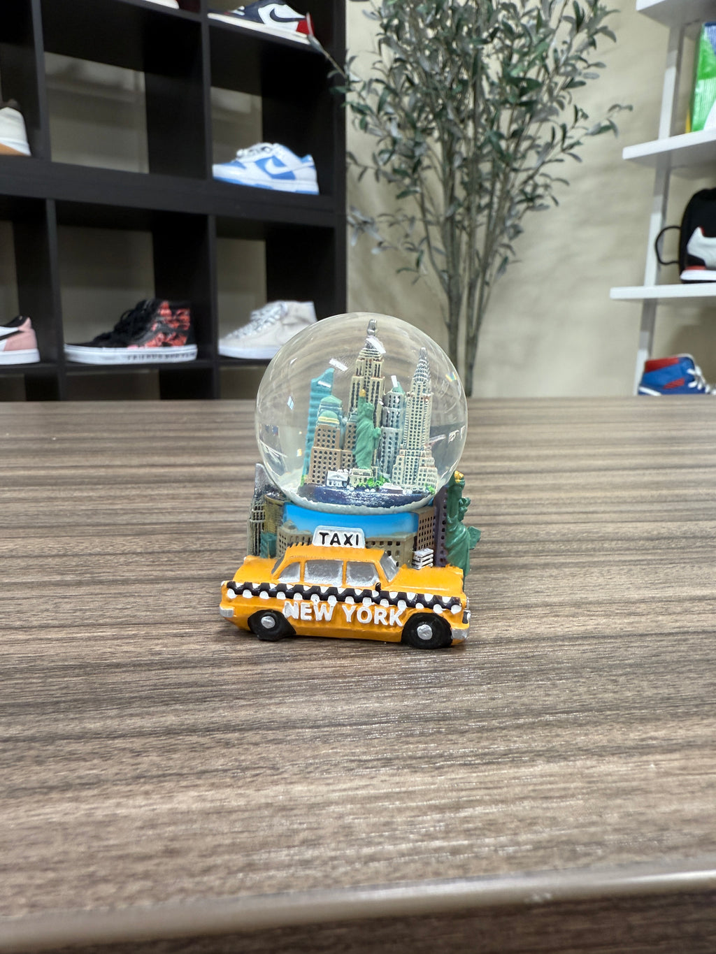 New York Snow Globe