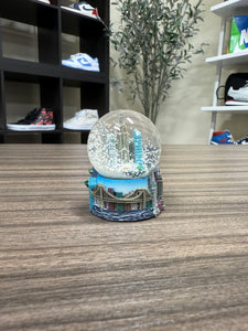 New York Snow Globe