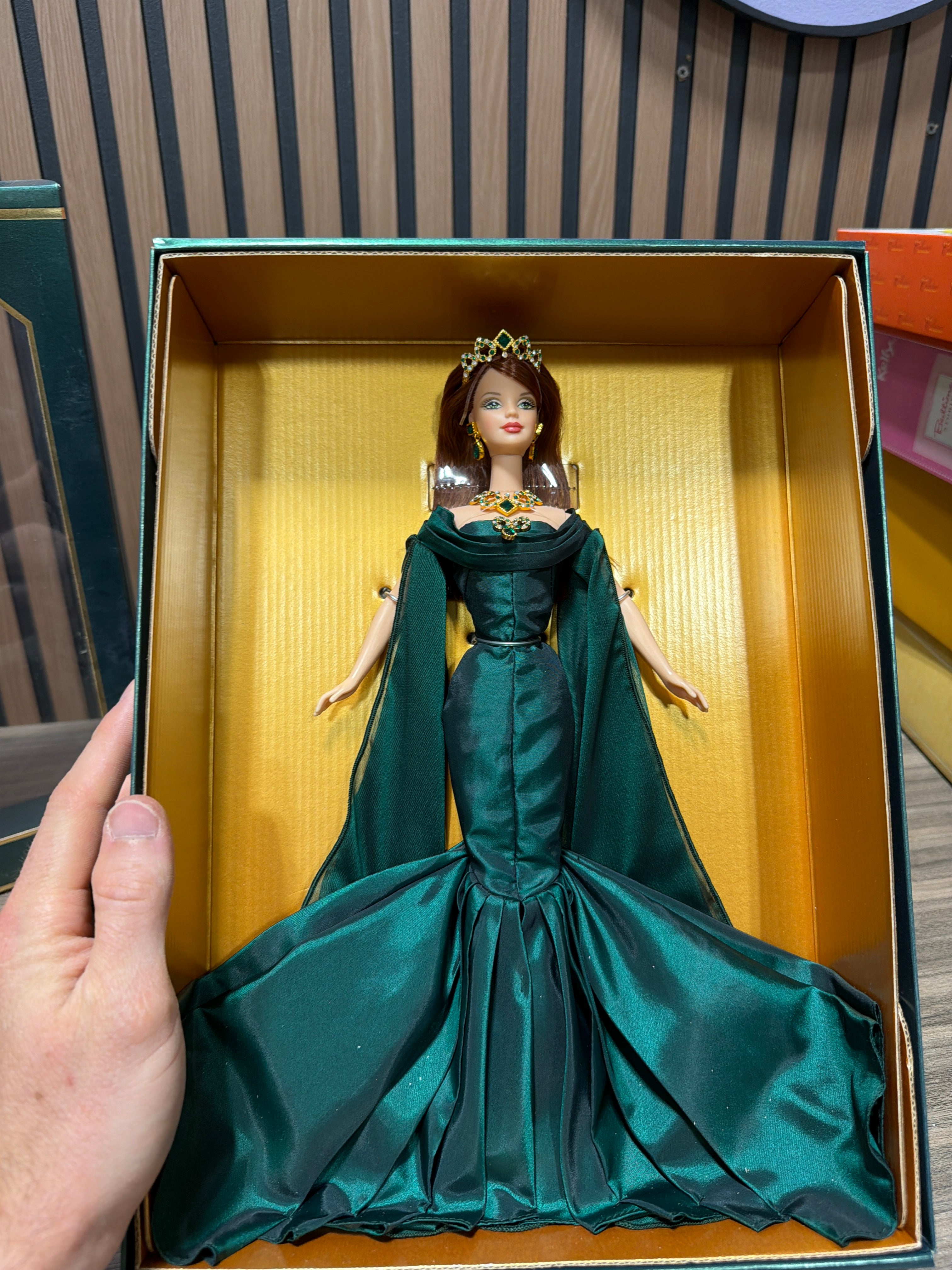 Barbie Empress of Emeralds Doll Royal Jewels Collection 1999 Mattel 25680