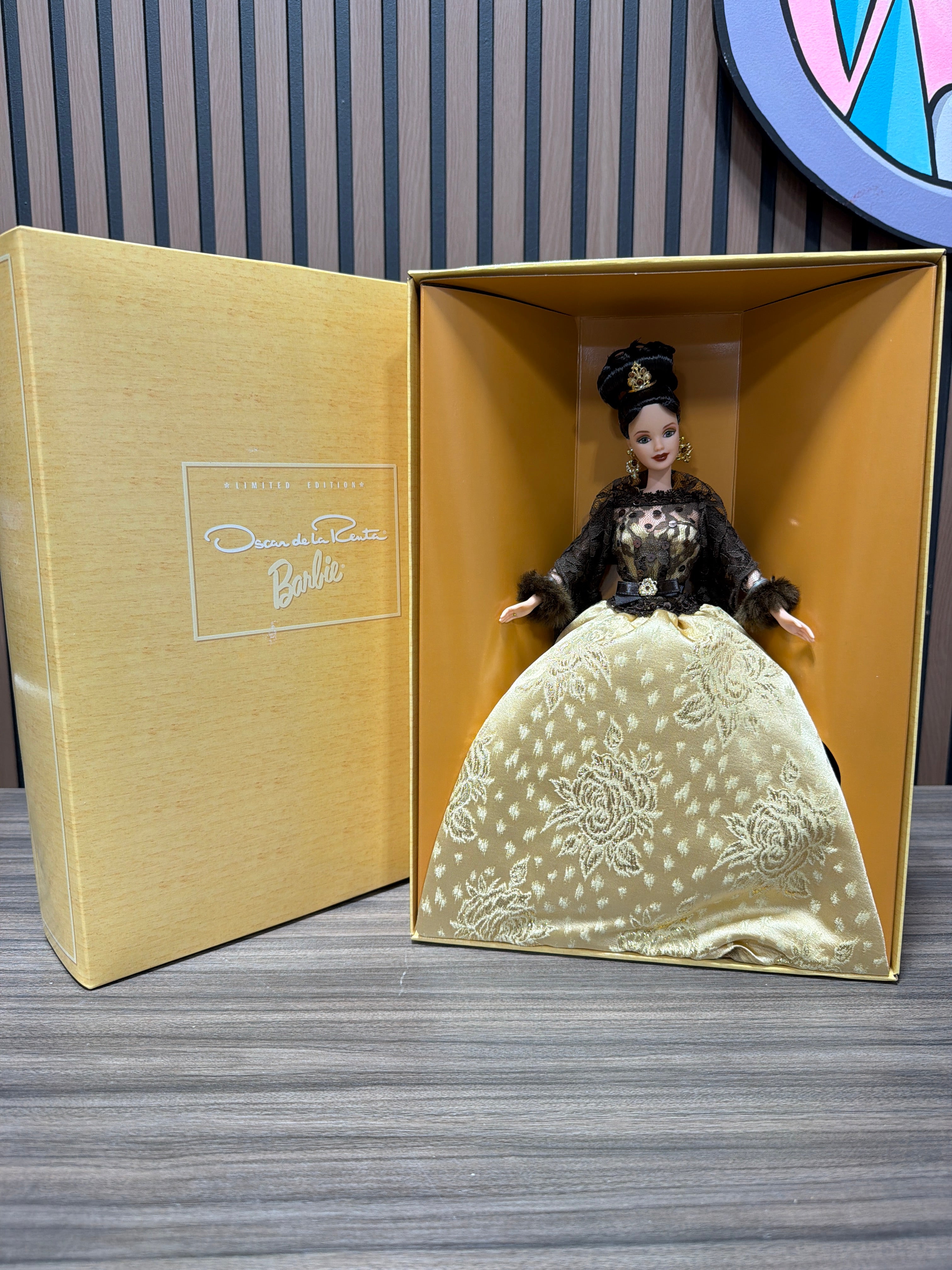 Oscar de la Renta Barbie Doll 1998 Mattel 20376