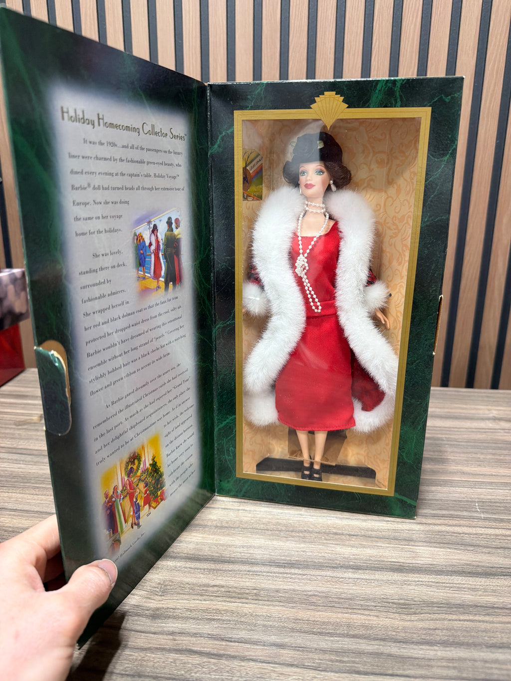 Hallmark Holiday Voyage Barbie Doll Holiday Homecoming Collector Series 1997