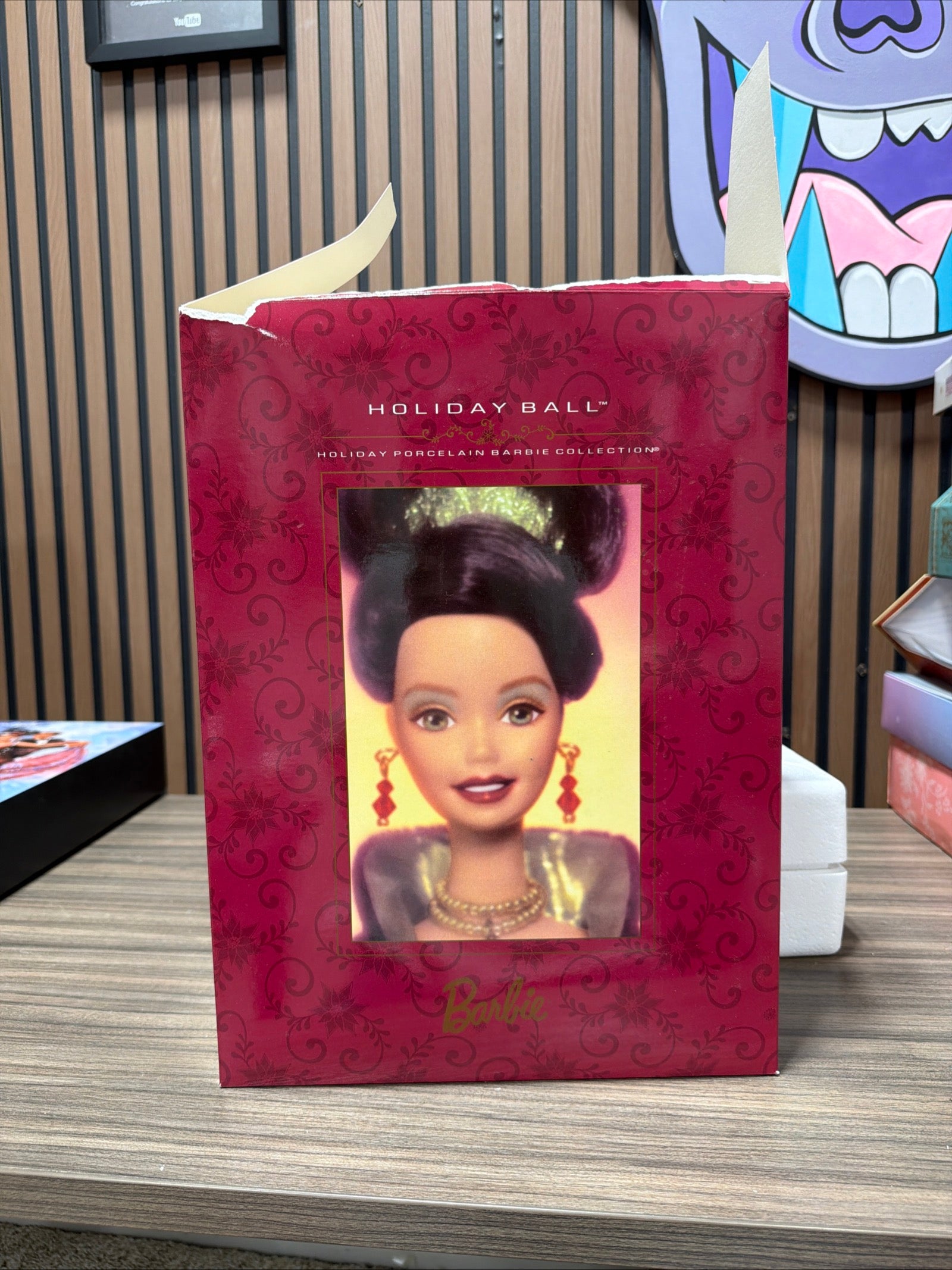 Barbie Holiday Ball Porcelain Doll 1997 Mattel 18326 USED