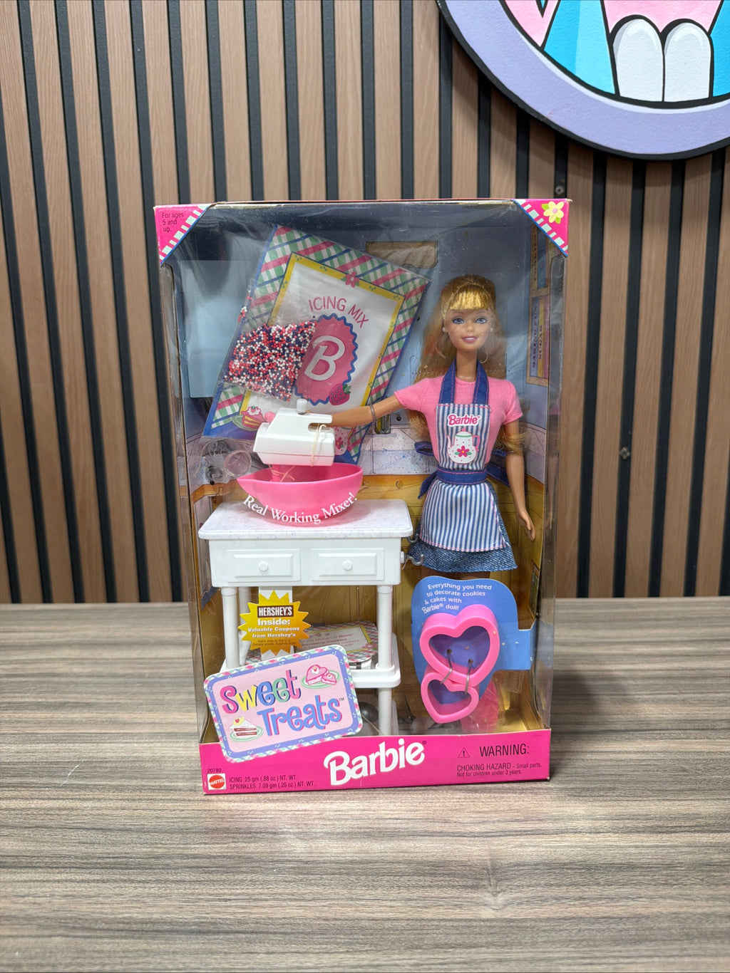 Barbie Sweet Treats Doll 1998 Mattel No. 20780 NRFB