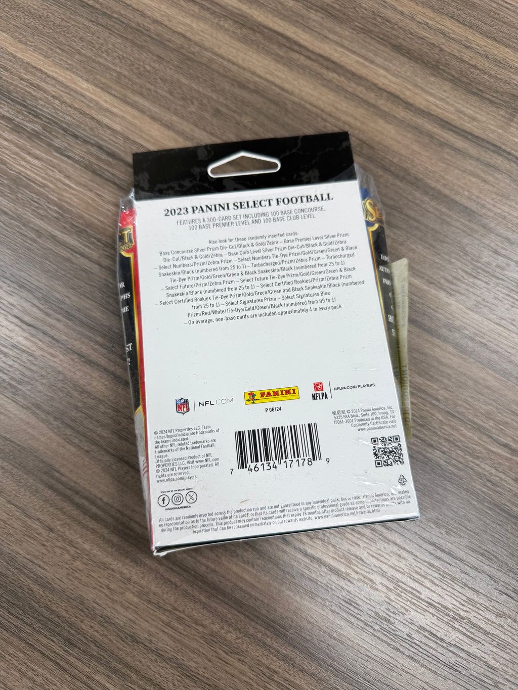 2023 Panini Select Football Trading Cards Hanger Box