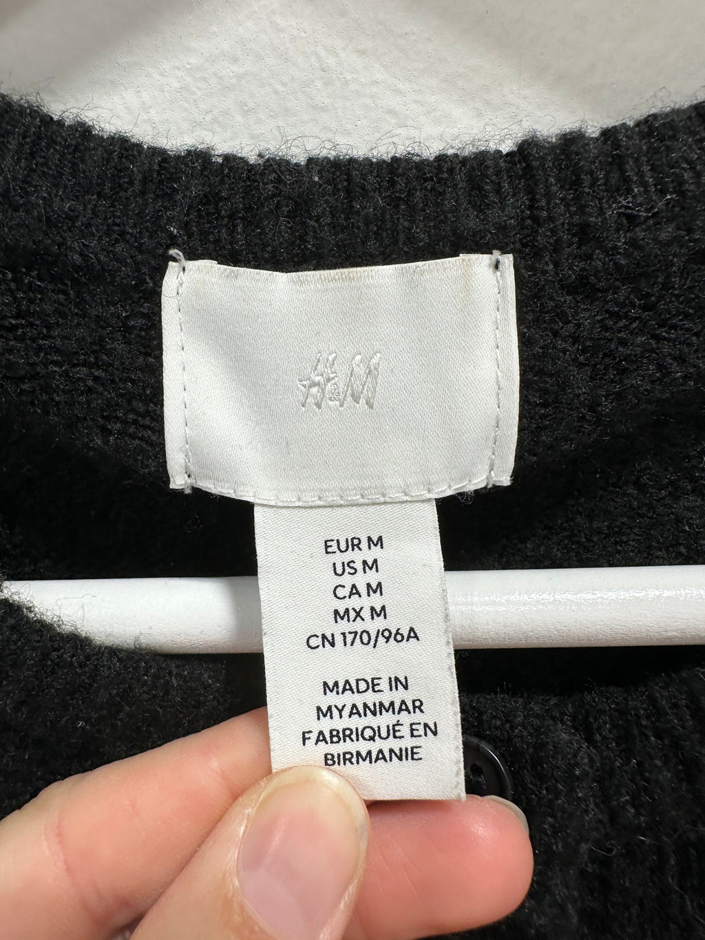 H&M Classic Fine-Knit Button-Front Crewneck Cardigan Sweater - Black - Size M