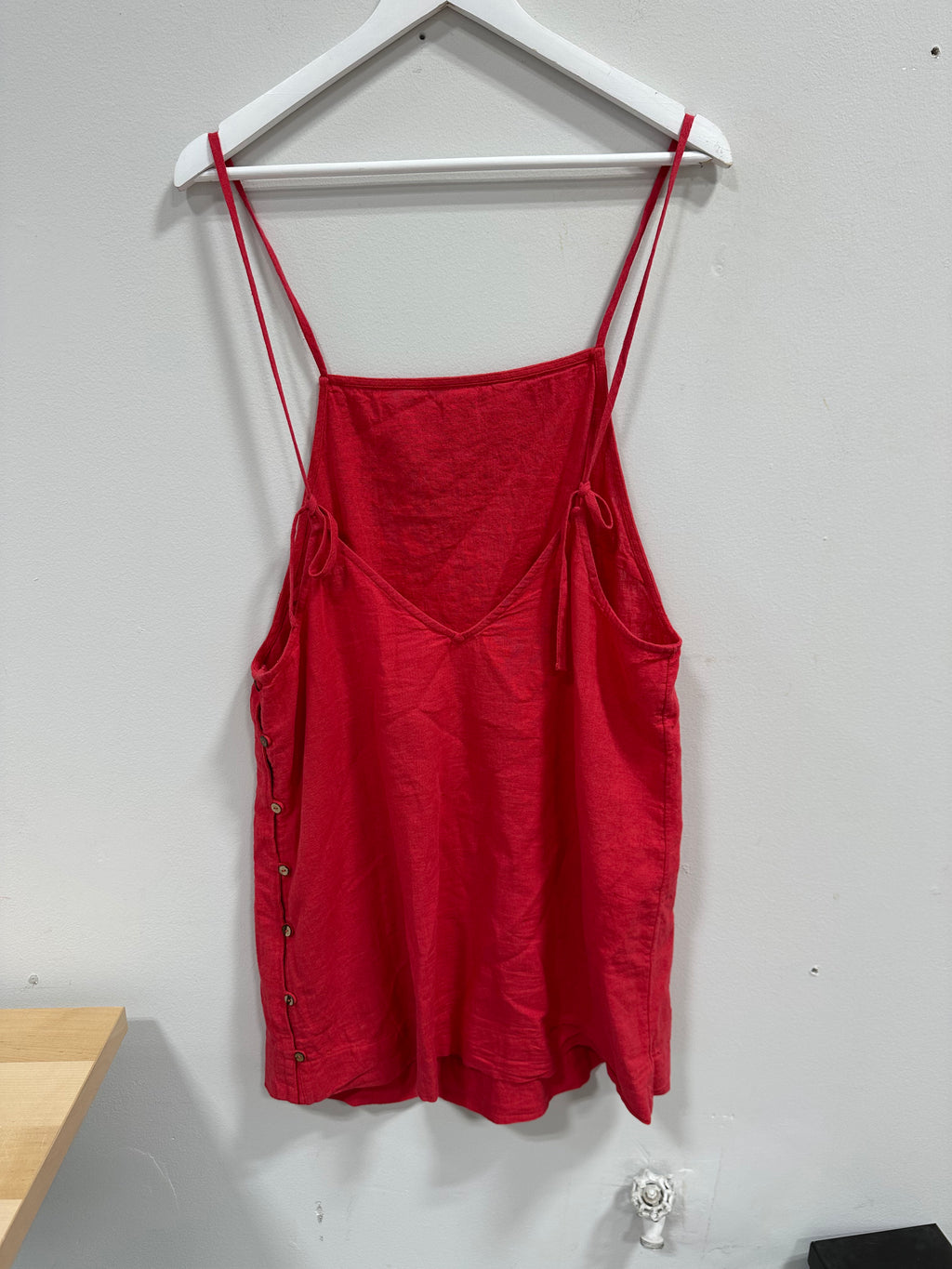 Free People Free-Est Sightseer Linen Apron Tank Top Red Side Button L
