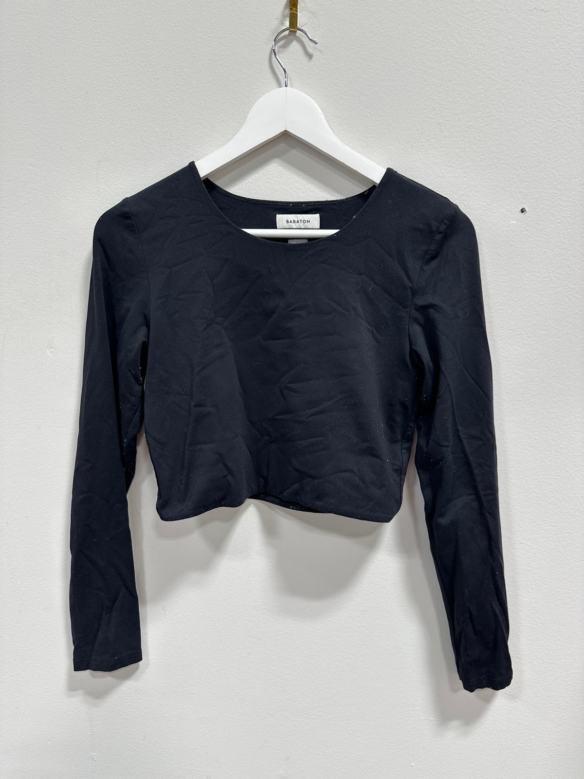 Aritzia Babaton Contour Crew Cropped Longsleeve Black Top Large L
