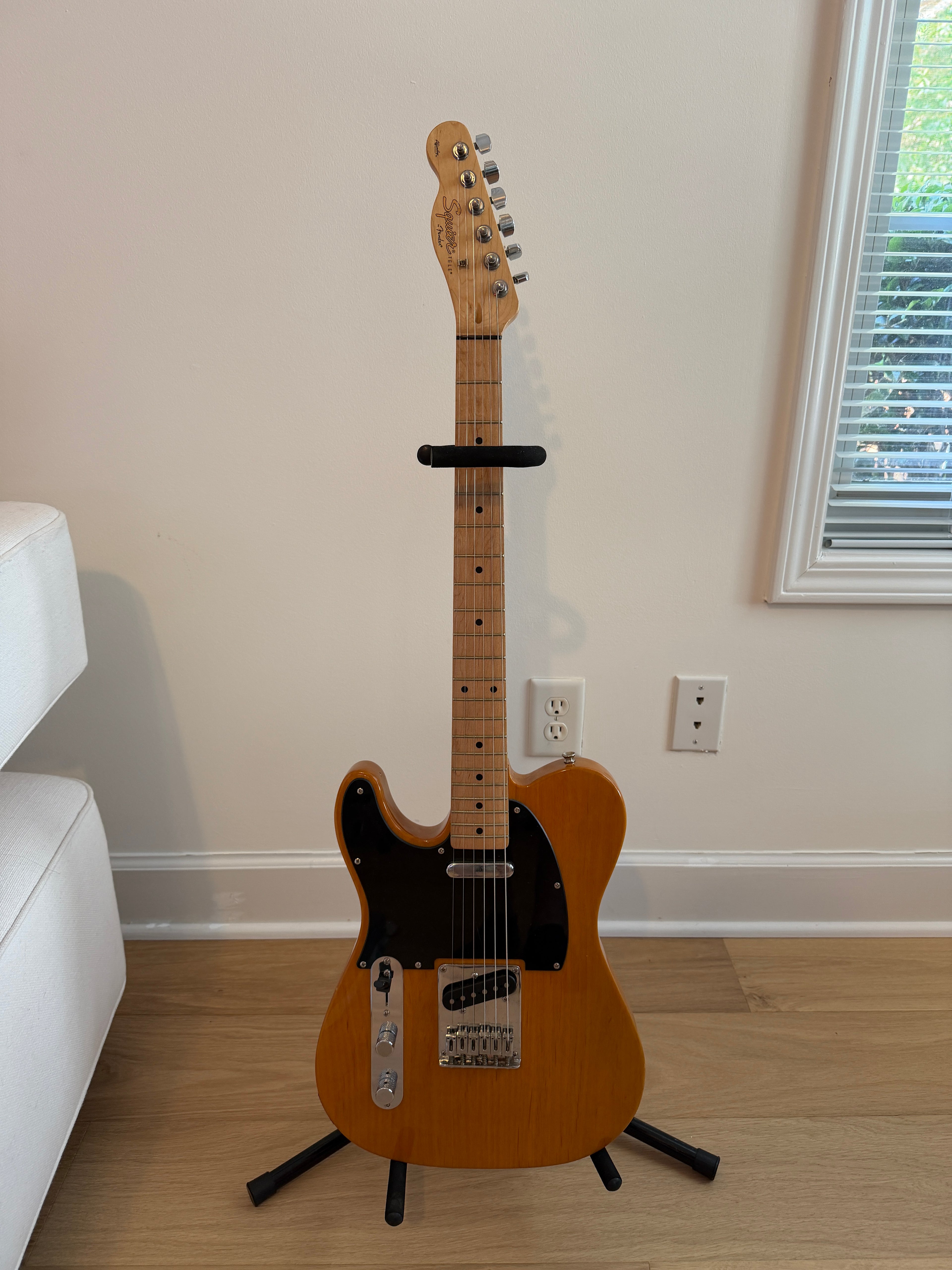 Left Handed Squier Affinity Series Telecaster Electric Guitar - Butterscotch Blonde with Maple Fingerboard