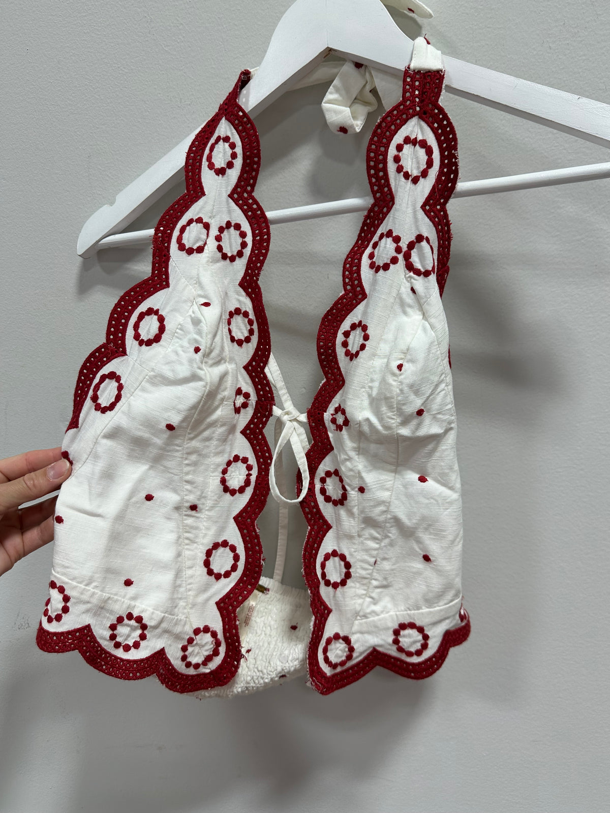 Free People Annie Halter Vest Top Embroidered Red Ivory Scallop Crop M