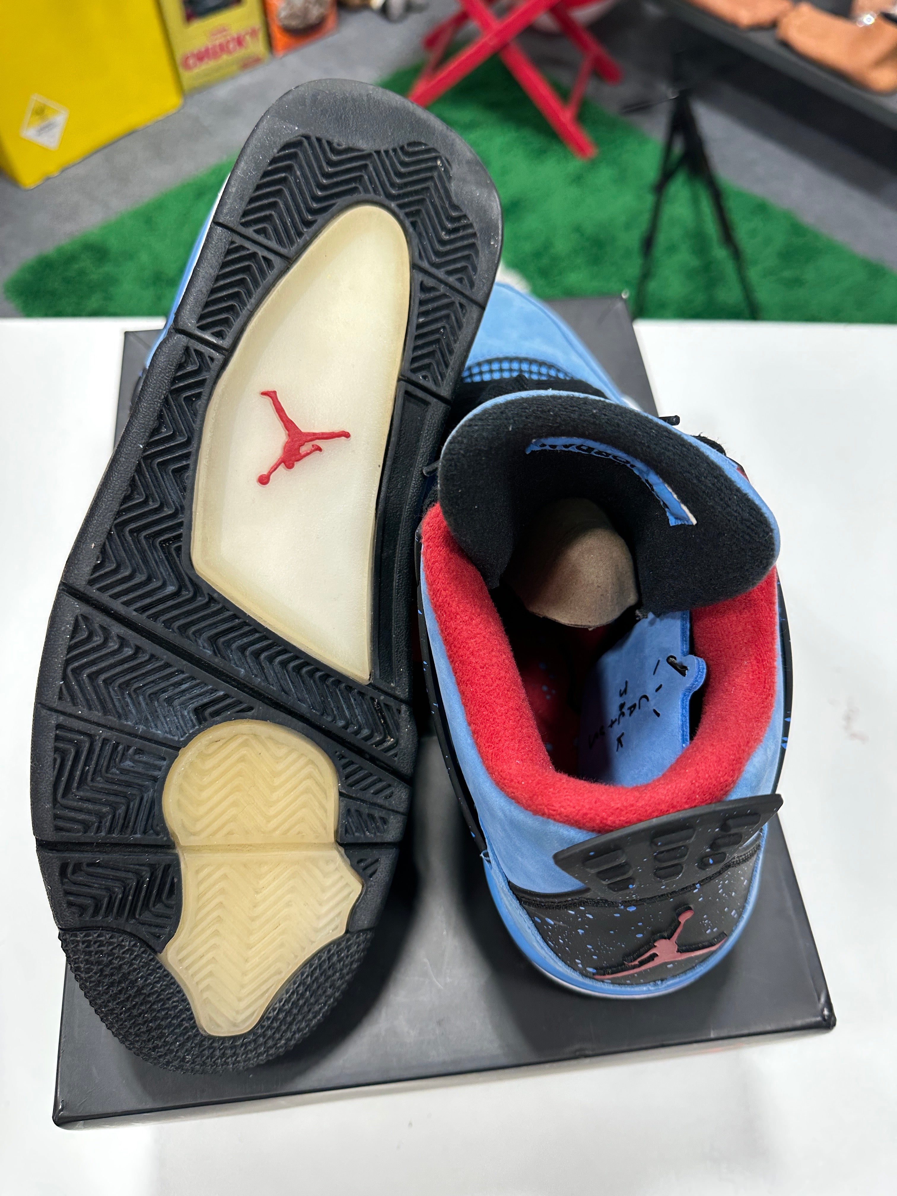 Travis Scott Jordan 4 Sz 11.5