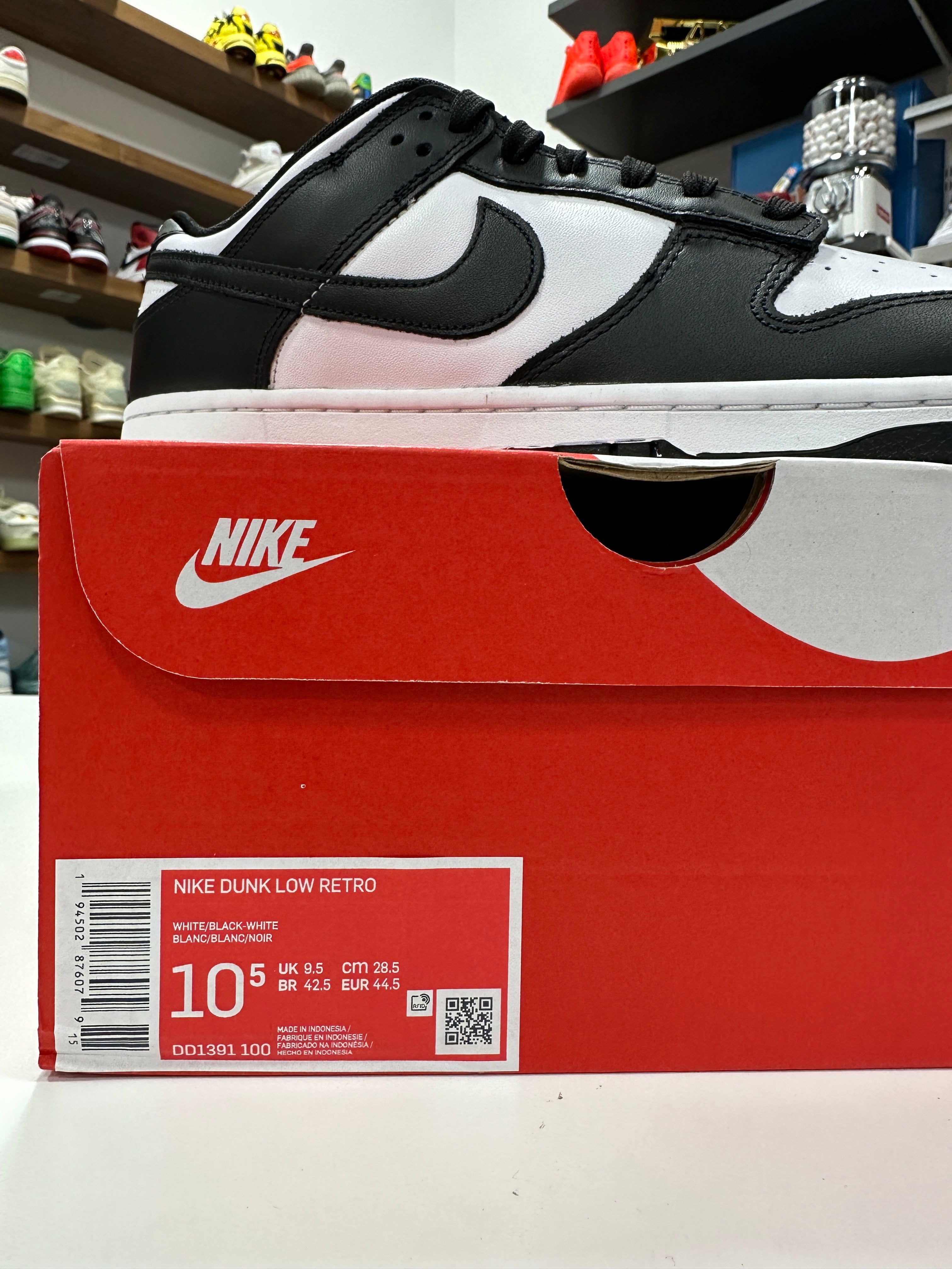 Nike Dunk Low Panda Sz 10.5