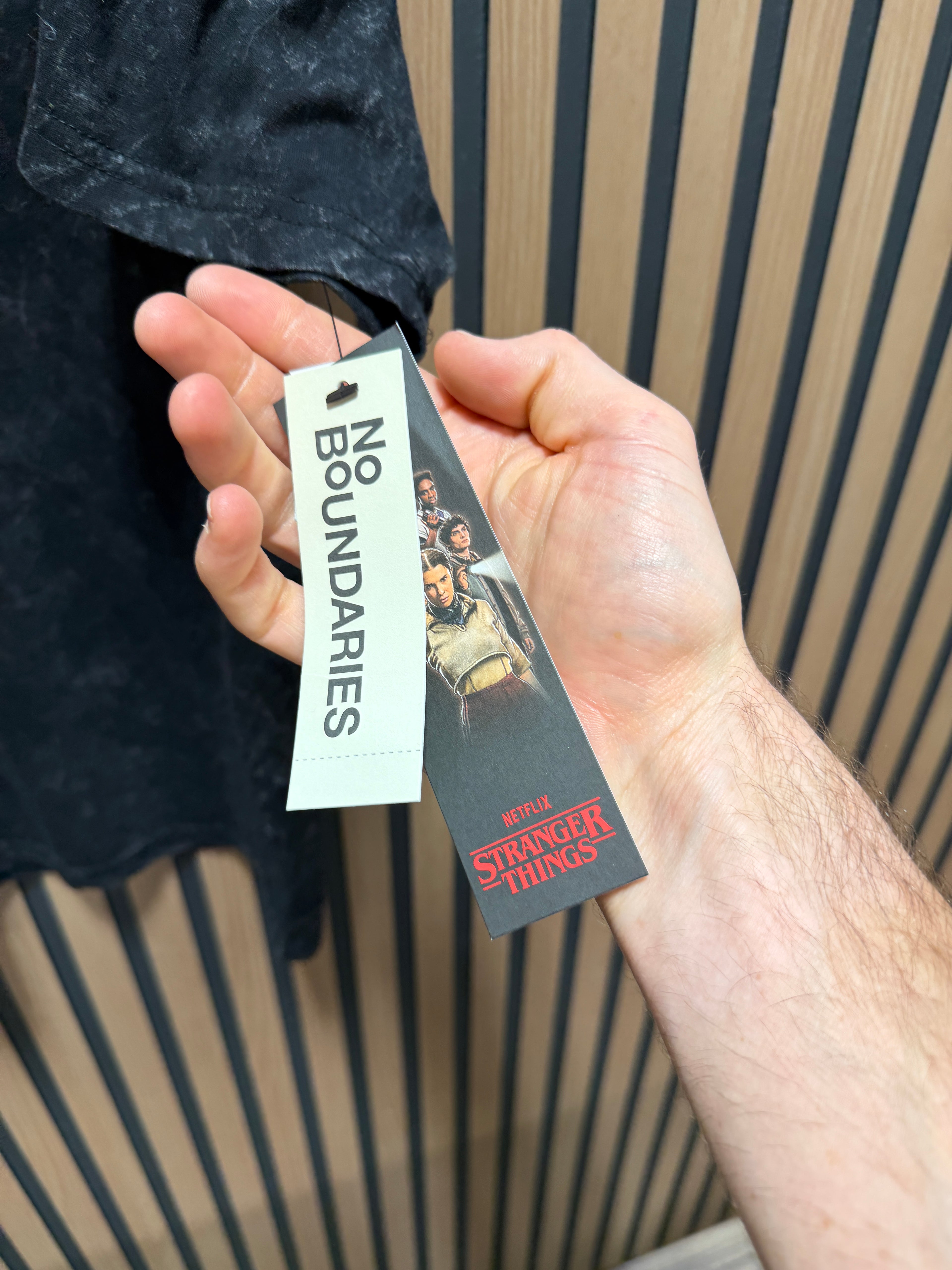 Netflix Stranger Things Roll Out Oversized Graphic T-Shirt from No Boundaries, Men's & Big Men's