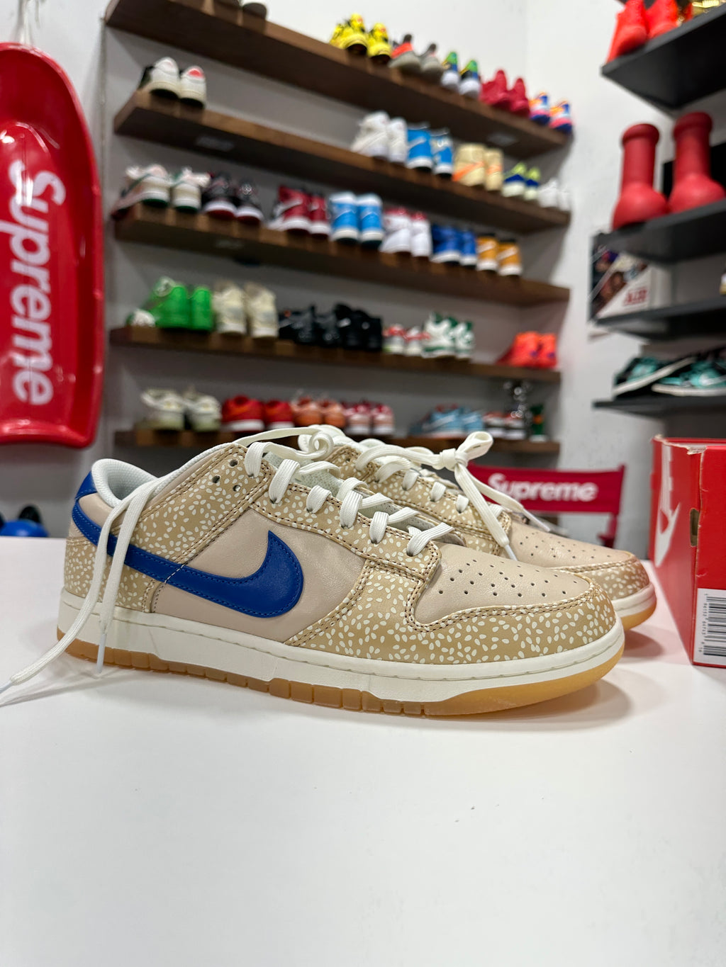 Nike Dunk Low Sesame Bagel Sz 11.5 Cut Box Top