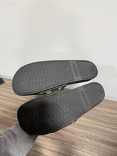 Load image into Gallery viewer, Adidas Camo Slides Sz 18
