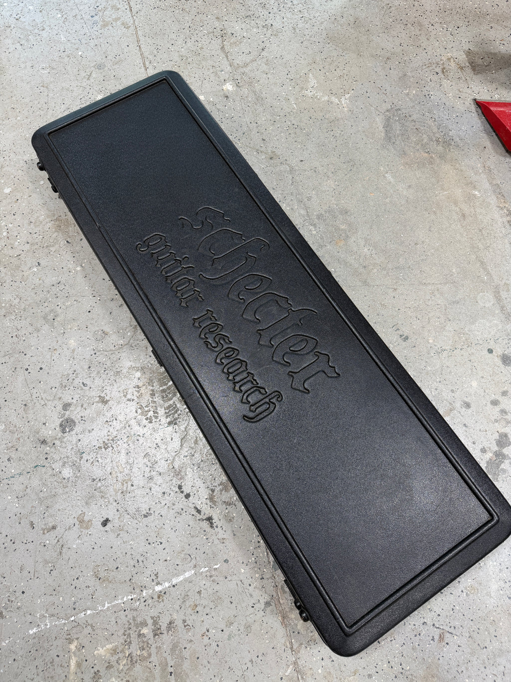 Schecter SGR-1C C-Shape Hardshell Guitar Case