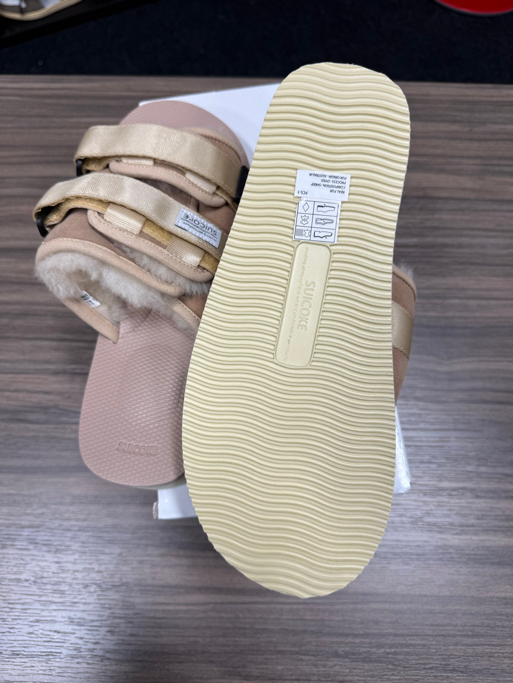 SUICOKE Beige MOTO-M2ab Sandals Sz 8 Mens
