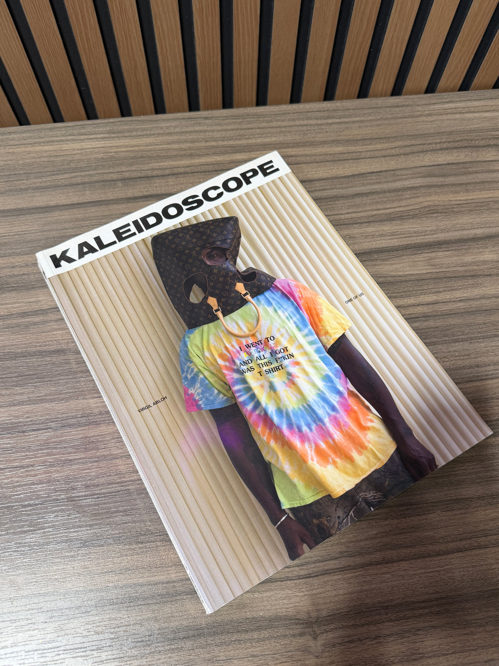 OFF-WHITE KALEIDOSCOPE Issue 33 Fall/Winter 2018/19 Book (SS19)