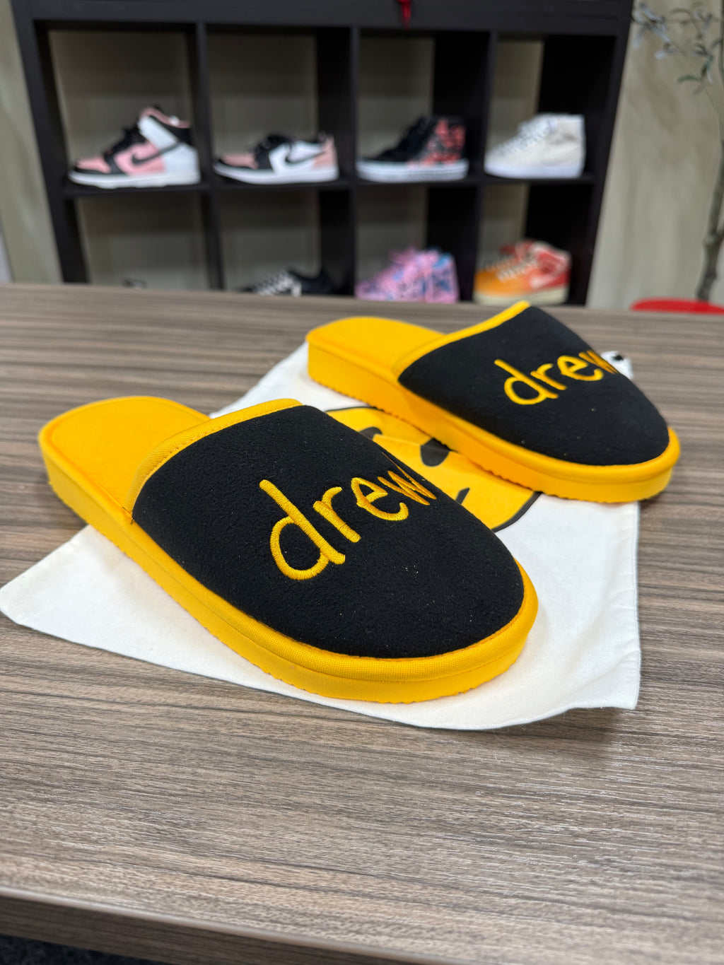 DREW HOUSE SSENSE Exclusive Black & Yellow Scribble Slippers Sz S-M (8ish)