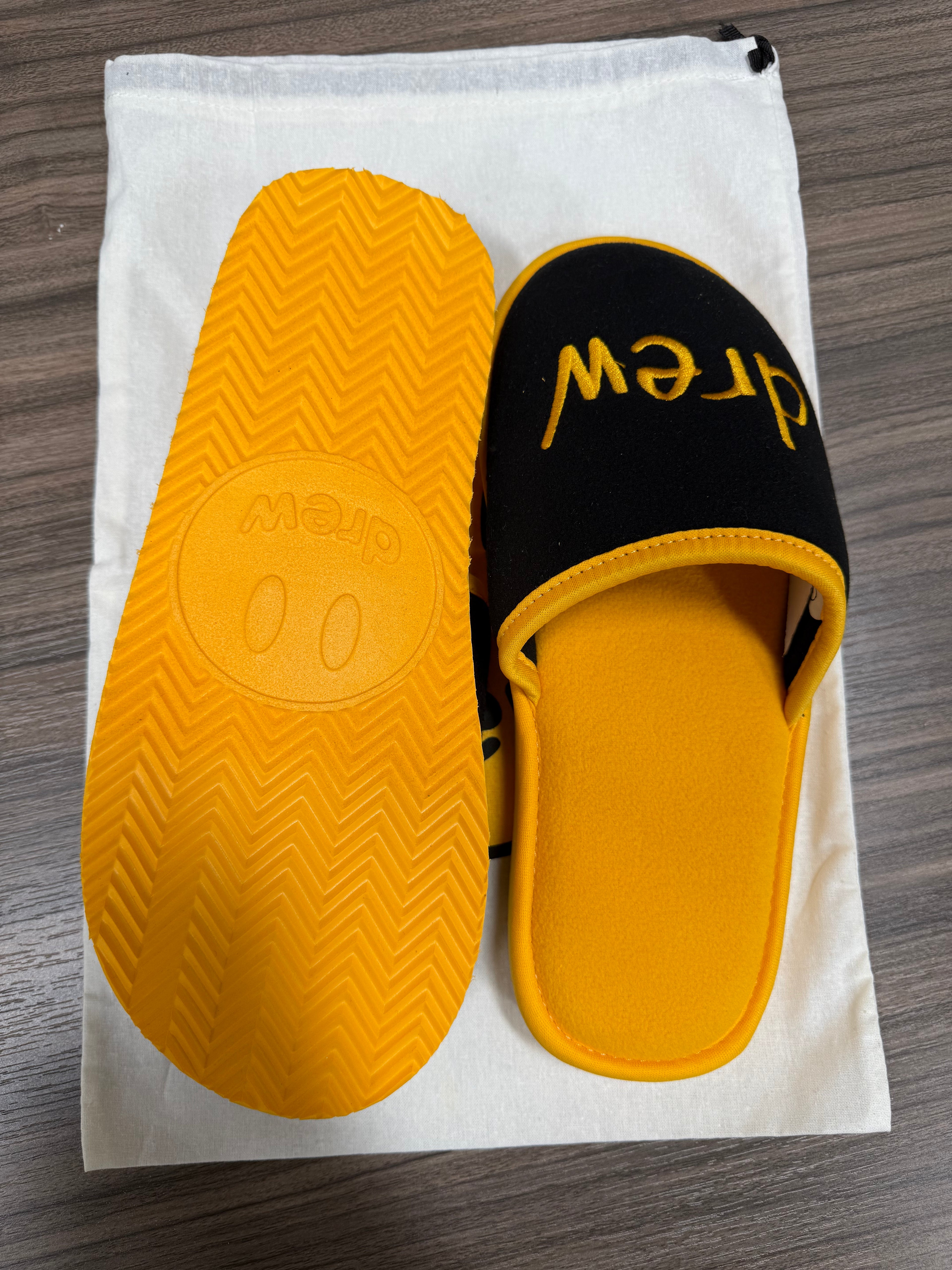 DREW HOUSE SSENSE Exclusive Black & Yellow Scribble Slippers Sz S-M (8ish)